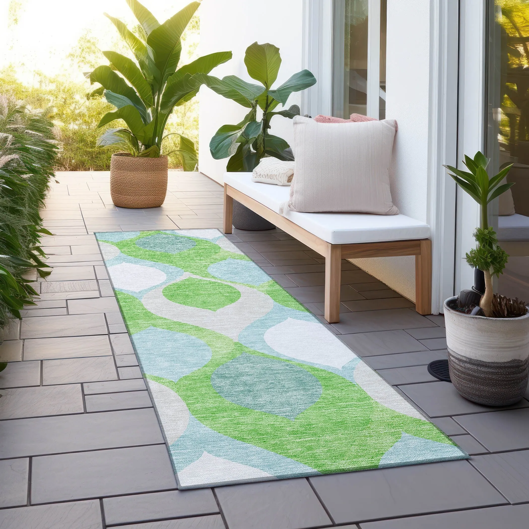 Machine Washable Indoor/ Outdoor Chantille Geo Contemporary Rug