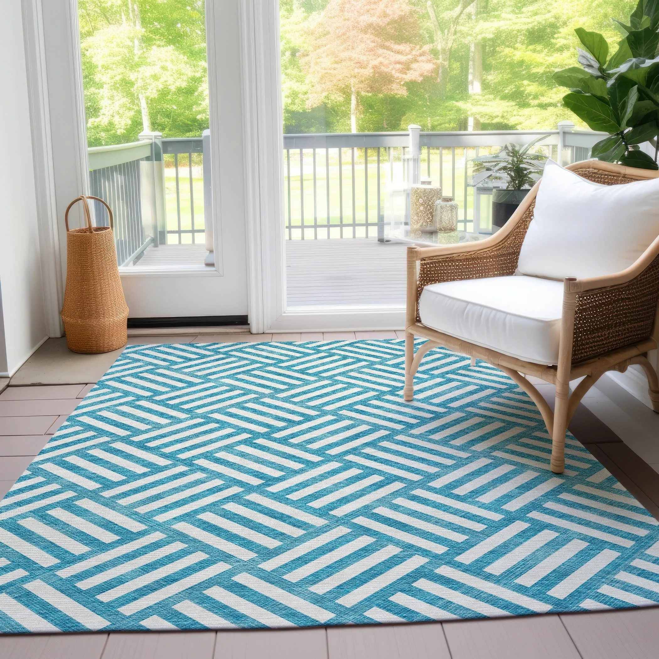 Machine Washable Indoor/ Outdoor Chantille Geo Contemporary Rug