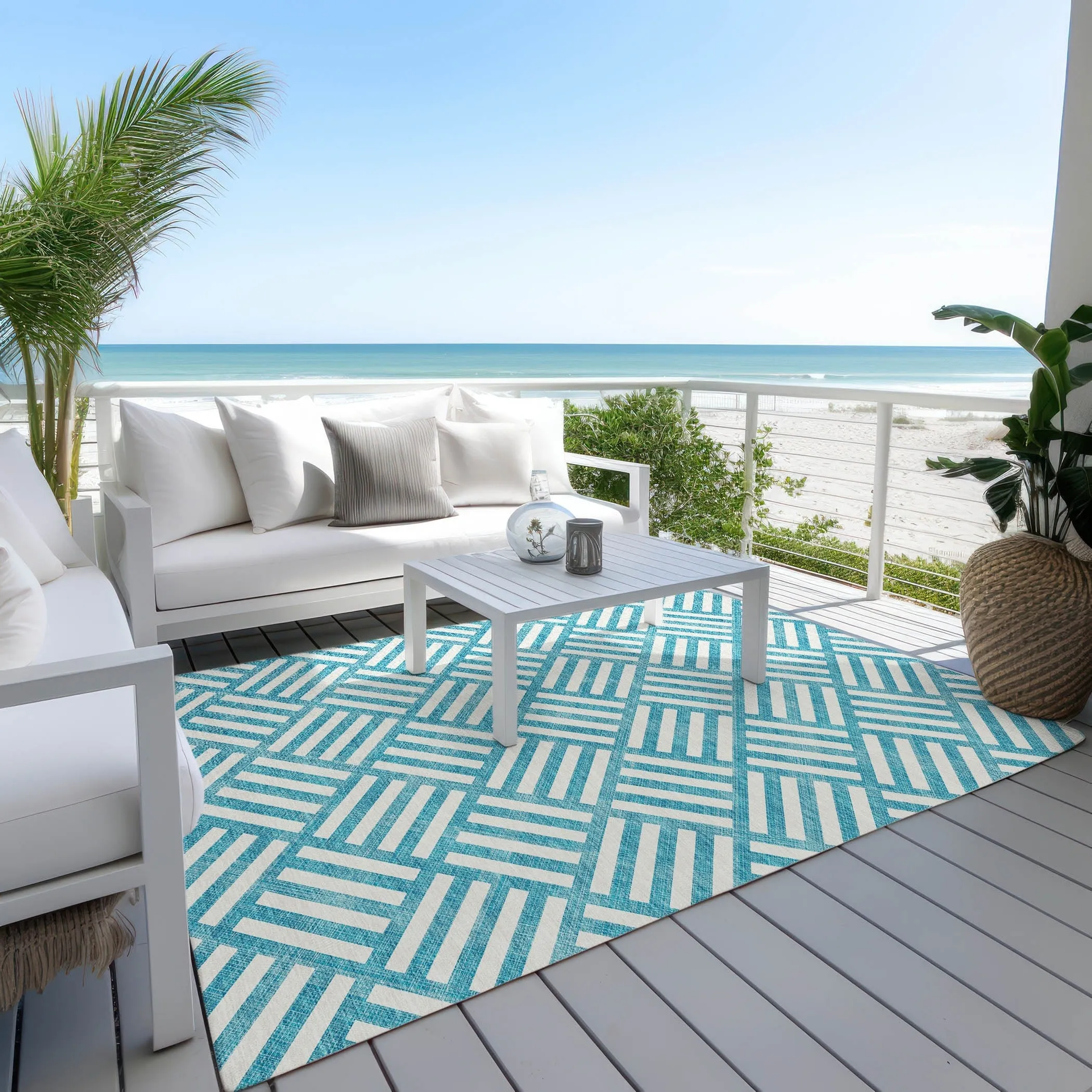 Machine Washable Indoor/ Outdoor Chantille Geo Contemporary Rug