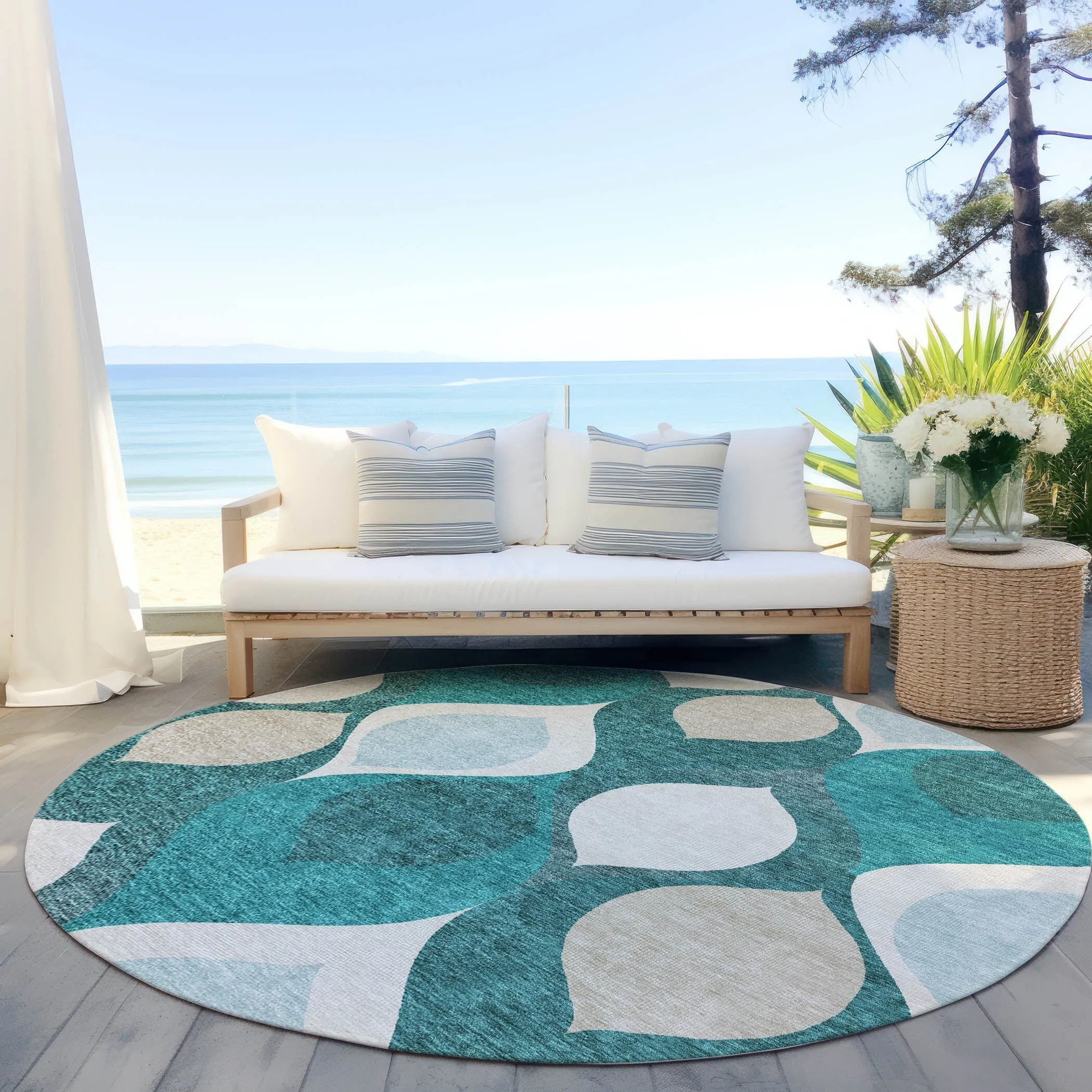 Machine Washable Indoor/ Outdoor Chantille Geo Contemporary Rug