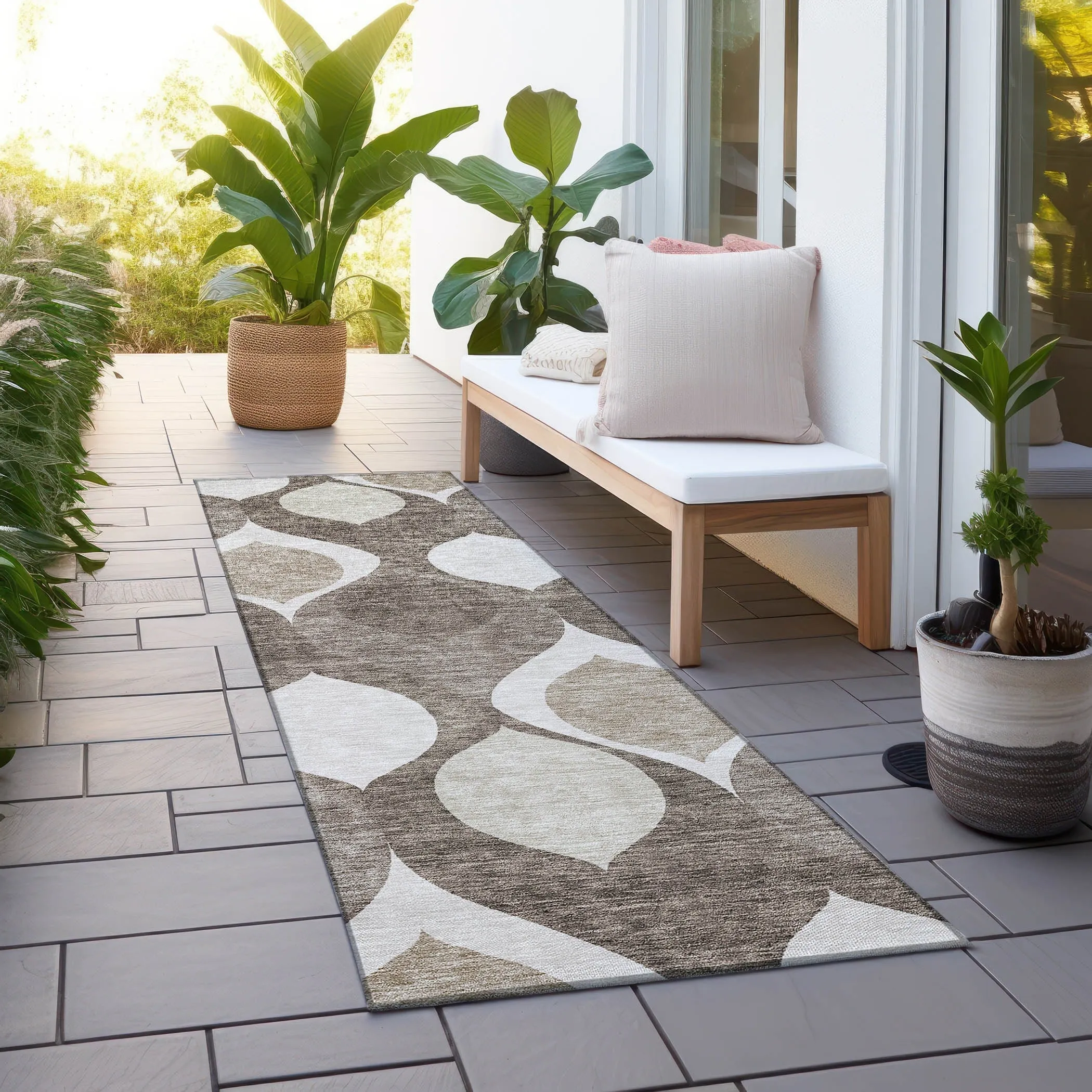 Machine Washable Indoor/ Outdoor Chantille Geo Contemporary Rug