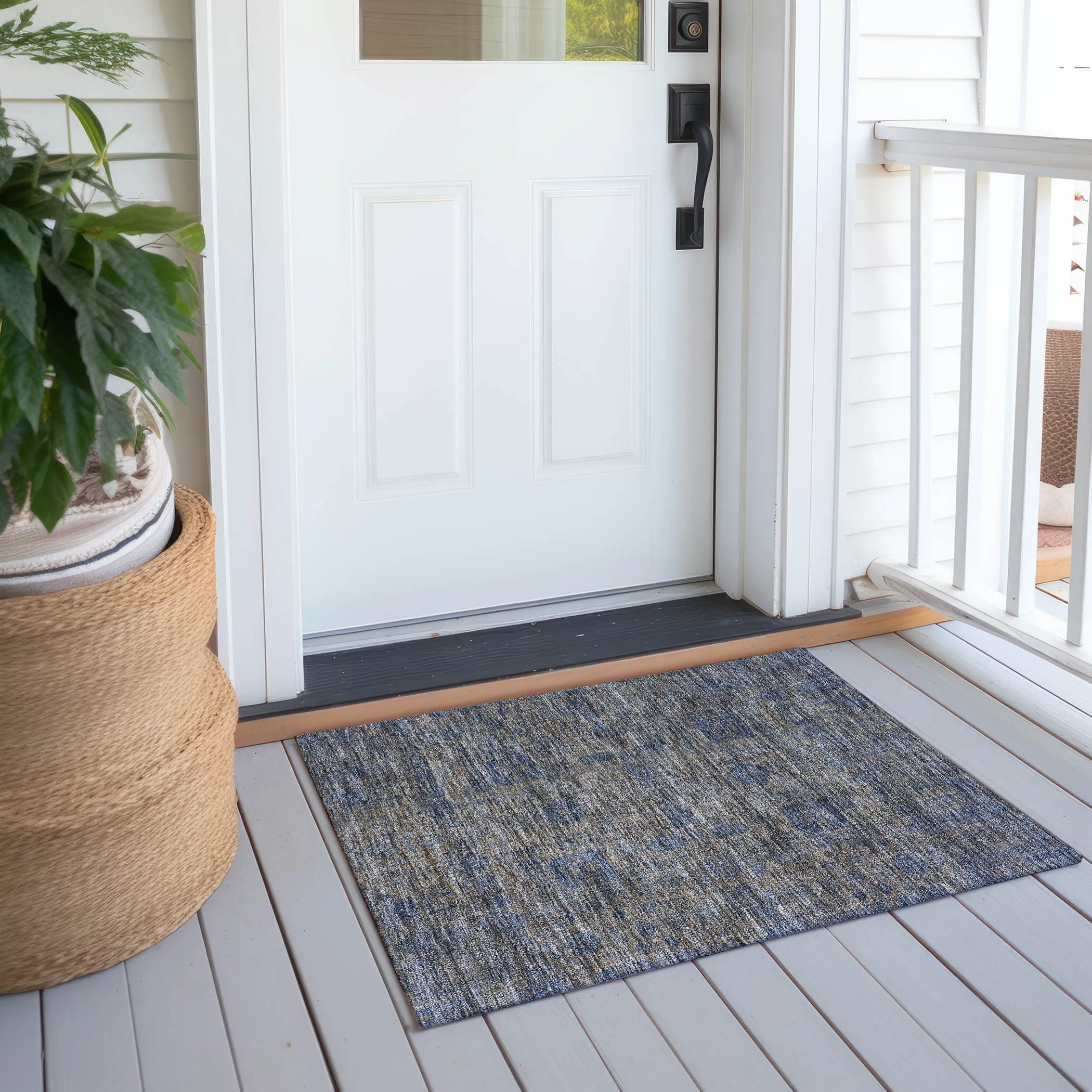 Machine Washable Indoor/ Outdoor Chantille Traditional Vintage Rug