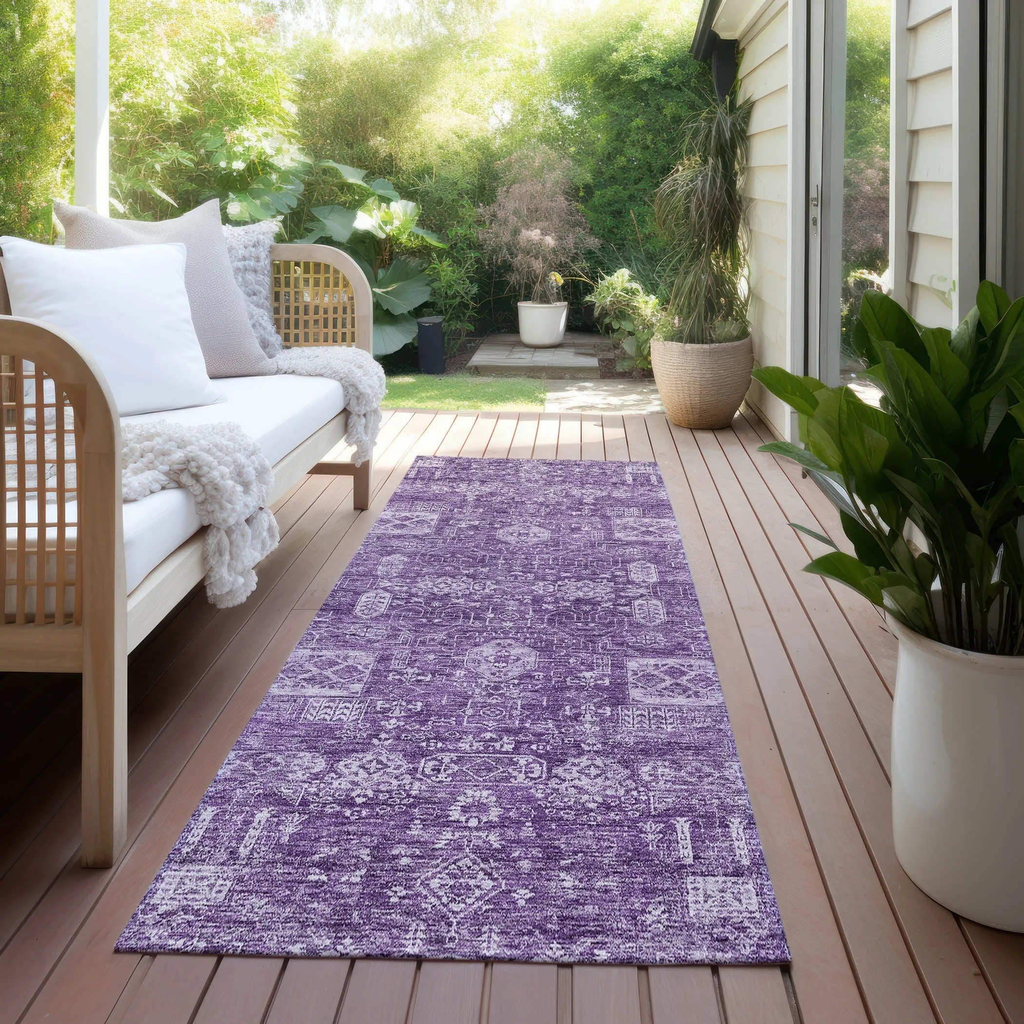 Machine Washable Indoor/ Outdoor Chantille Traditional Vintage Rug