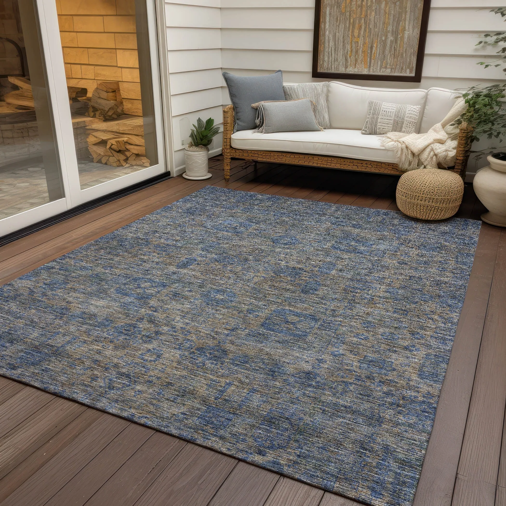 Machine Washable Indoor/ Outdoor Chantille Traditional Vintage Rug