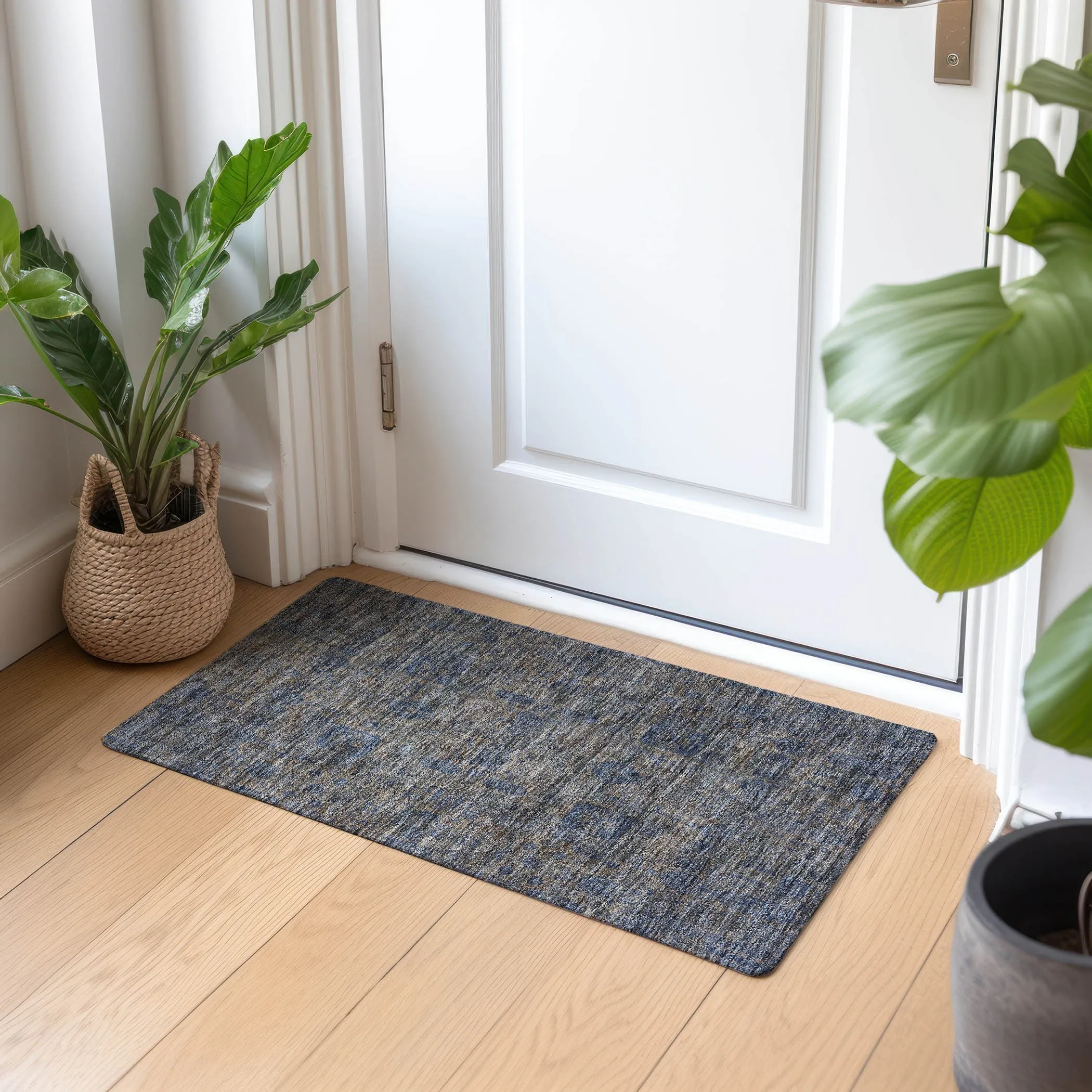 Machine Washable Indoor/ Outdoor Chantille Traditional Vintage Rug