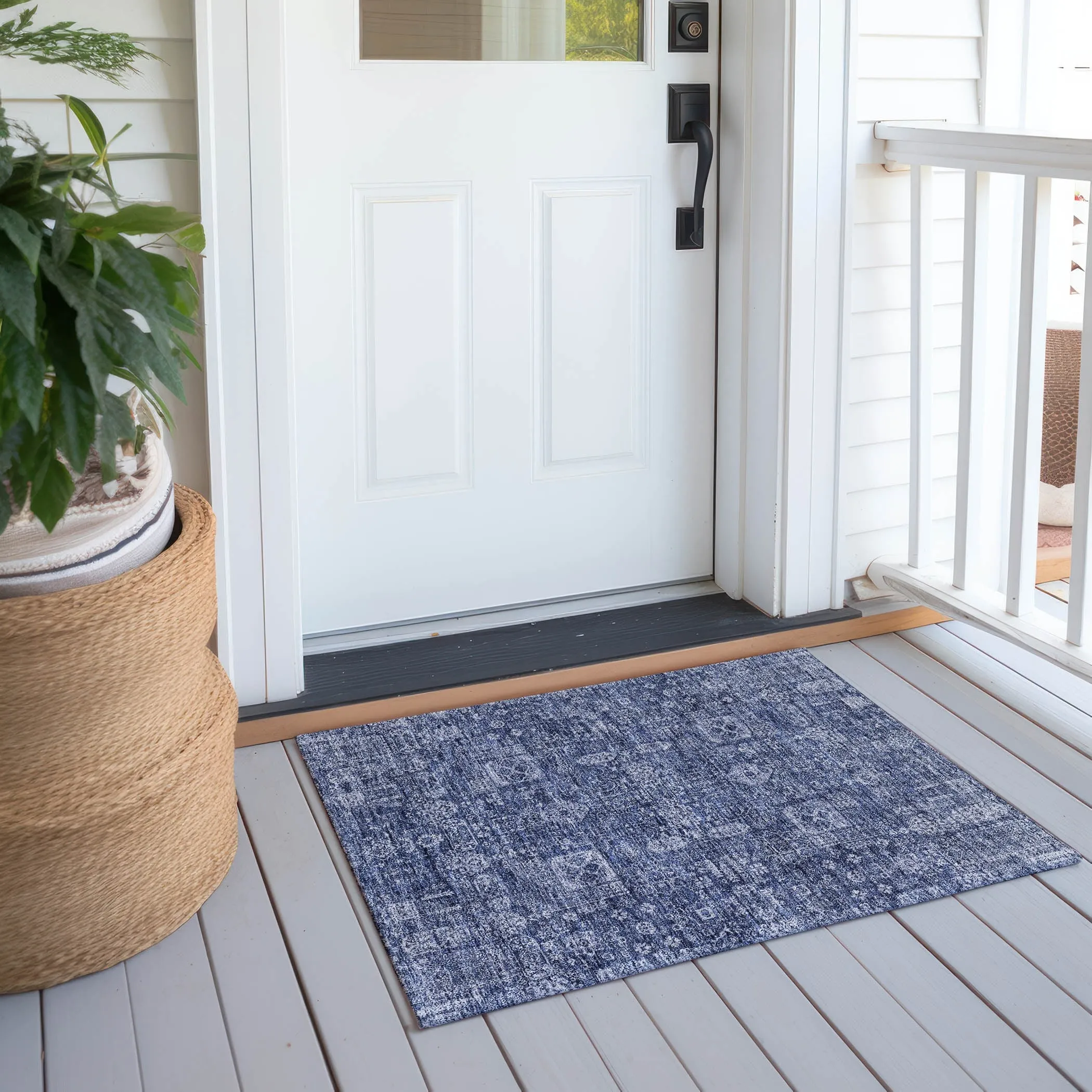 Machine Washable Indoor/ Outdoor Chantille Traditional Vintage Rug