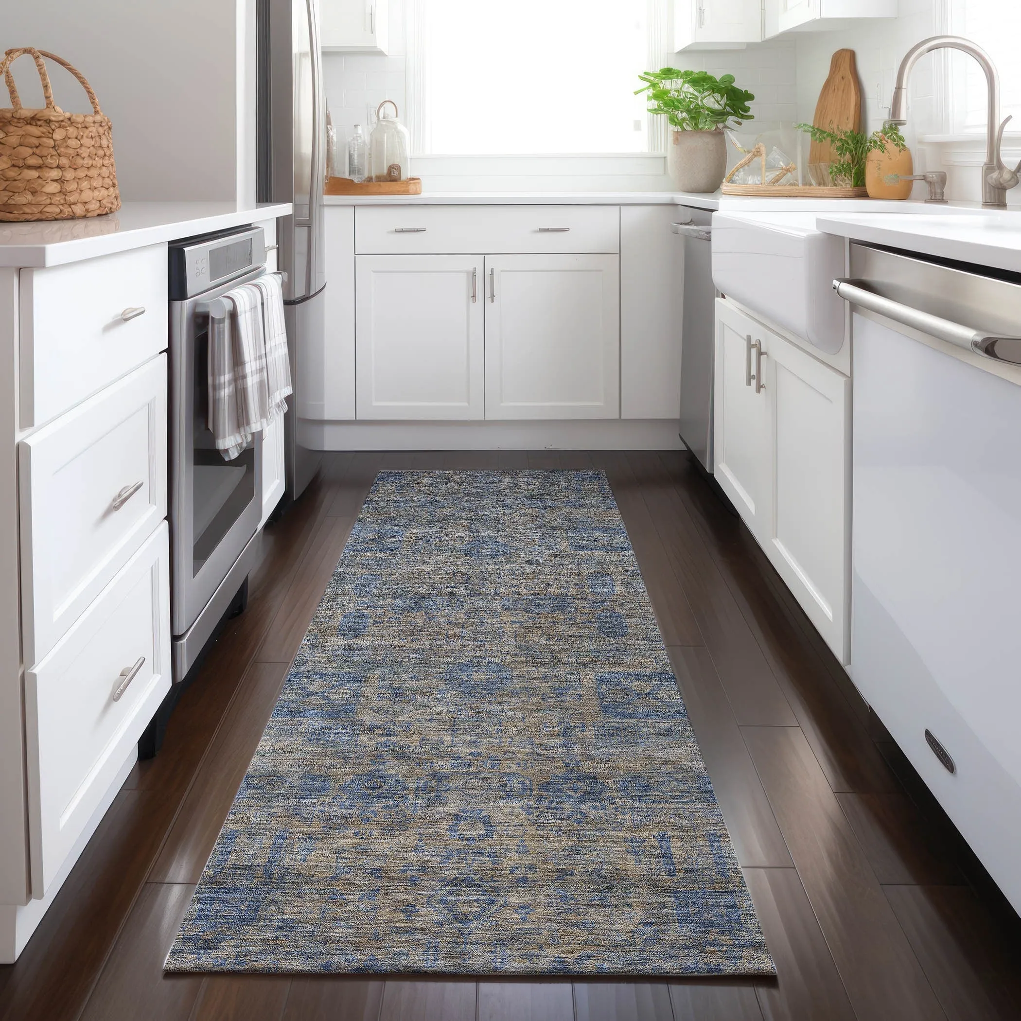 Machine Washable Indoor/ Outdoor Chantille Traditional Vintage Rug