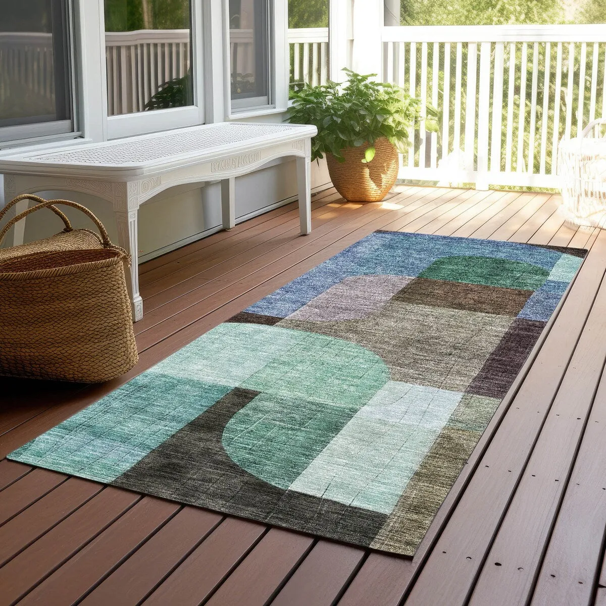 Machine Washable Indoor/ Outdoor Contemporary Deco Chantille Rug