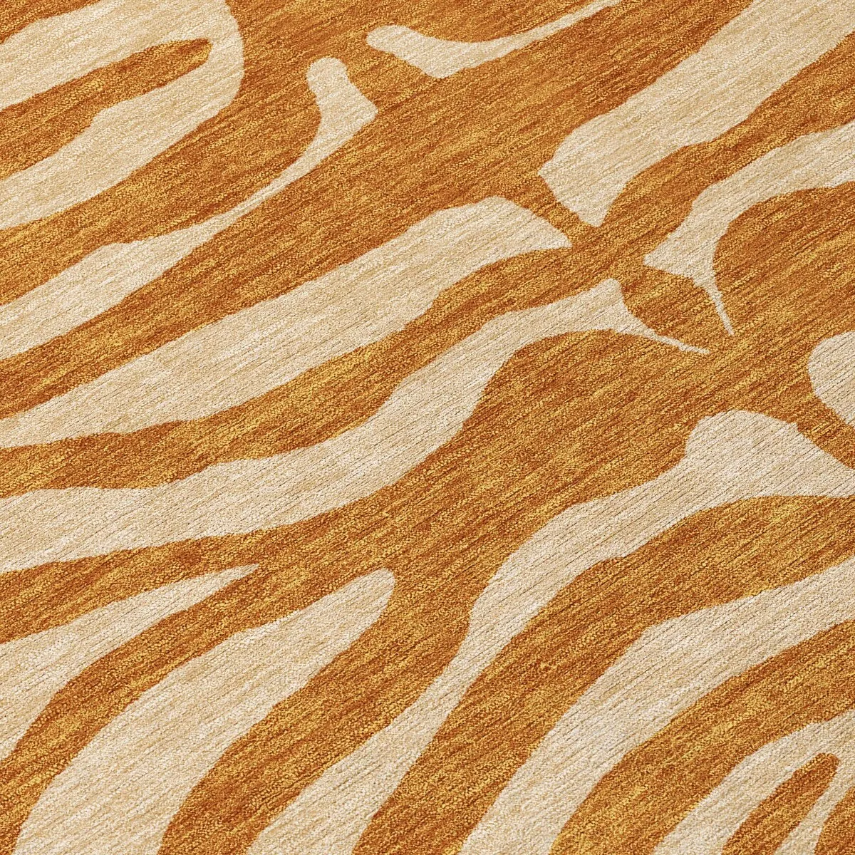 Machine Washable Indoor/ Outdoor Modern Animal Print Chantille Rug