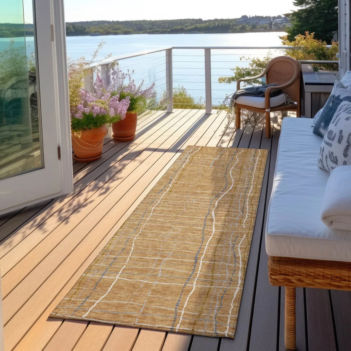 Machine Washable Indoor/ Outdoor Modern Century Chantille Rug