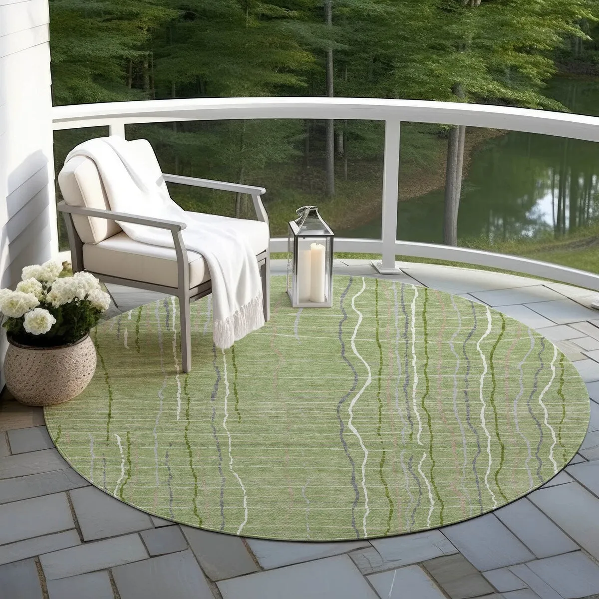 Machine Washable Indoor/ Outdoor Modern Century Chantille Rug