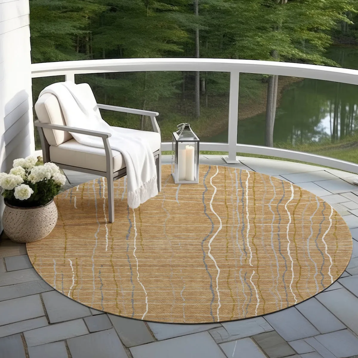 Machine Washable Indoor/ Outdoor Modern Century Chantille Rug