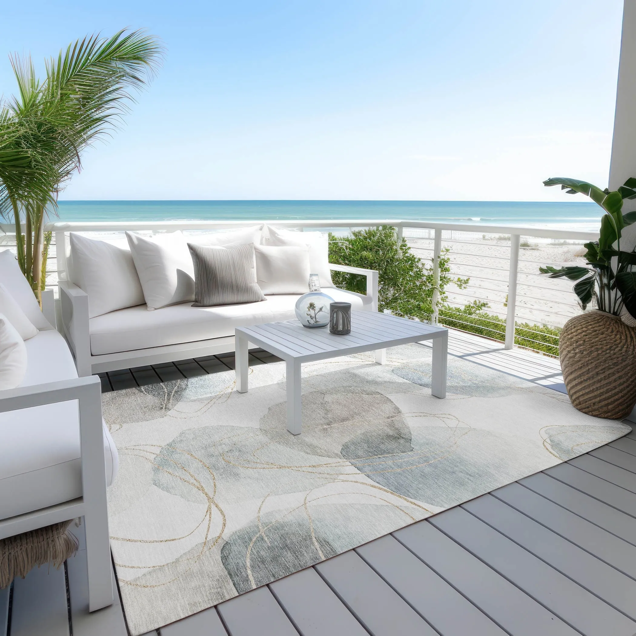Machine Washable Indoor/ Outdoor Modern Circles Chantille Rug