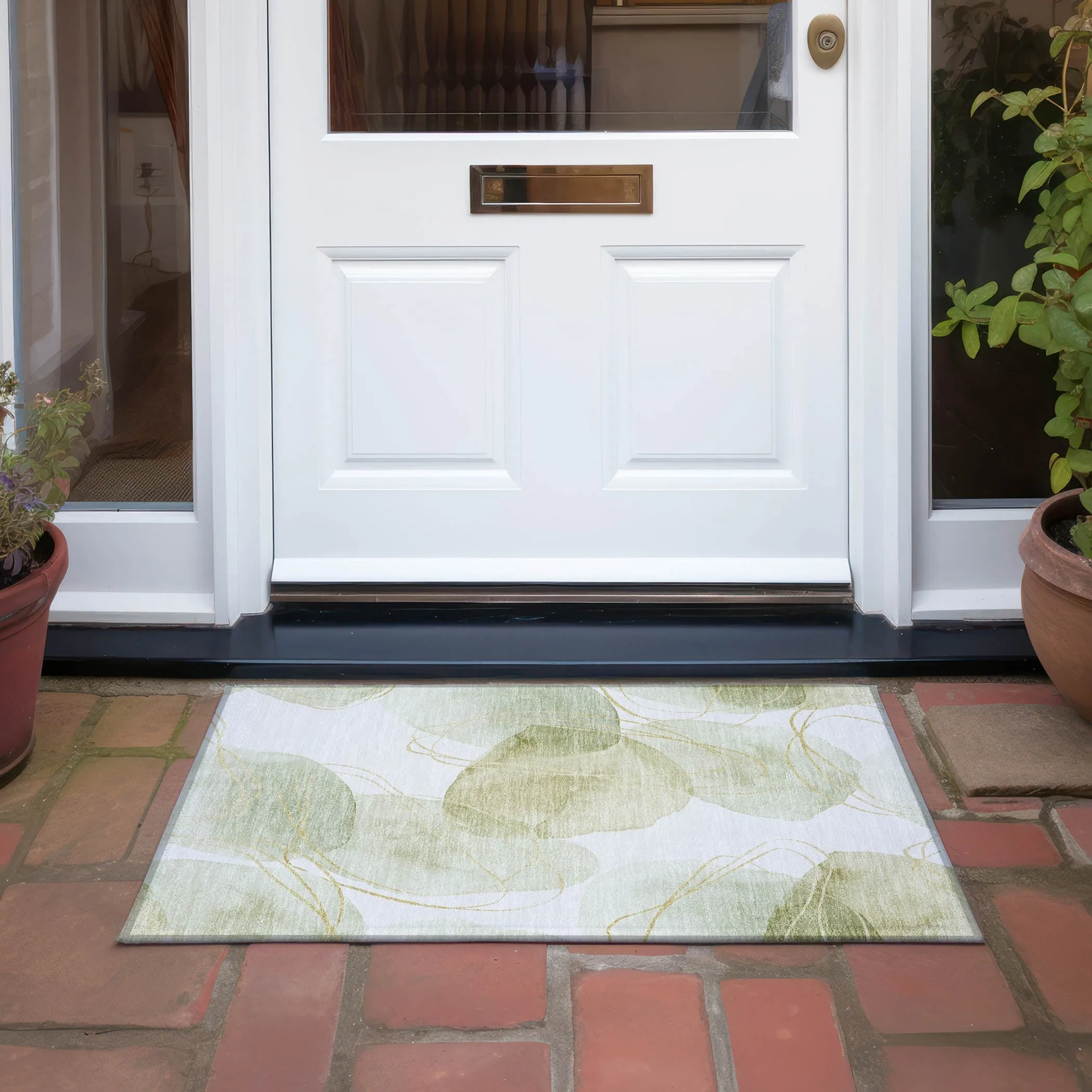 Machine Washable Indoor/ Outdoor Modern Circles Chantille Rug