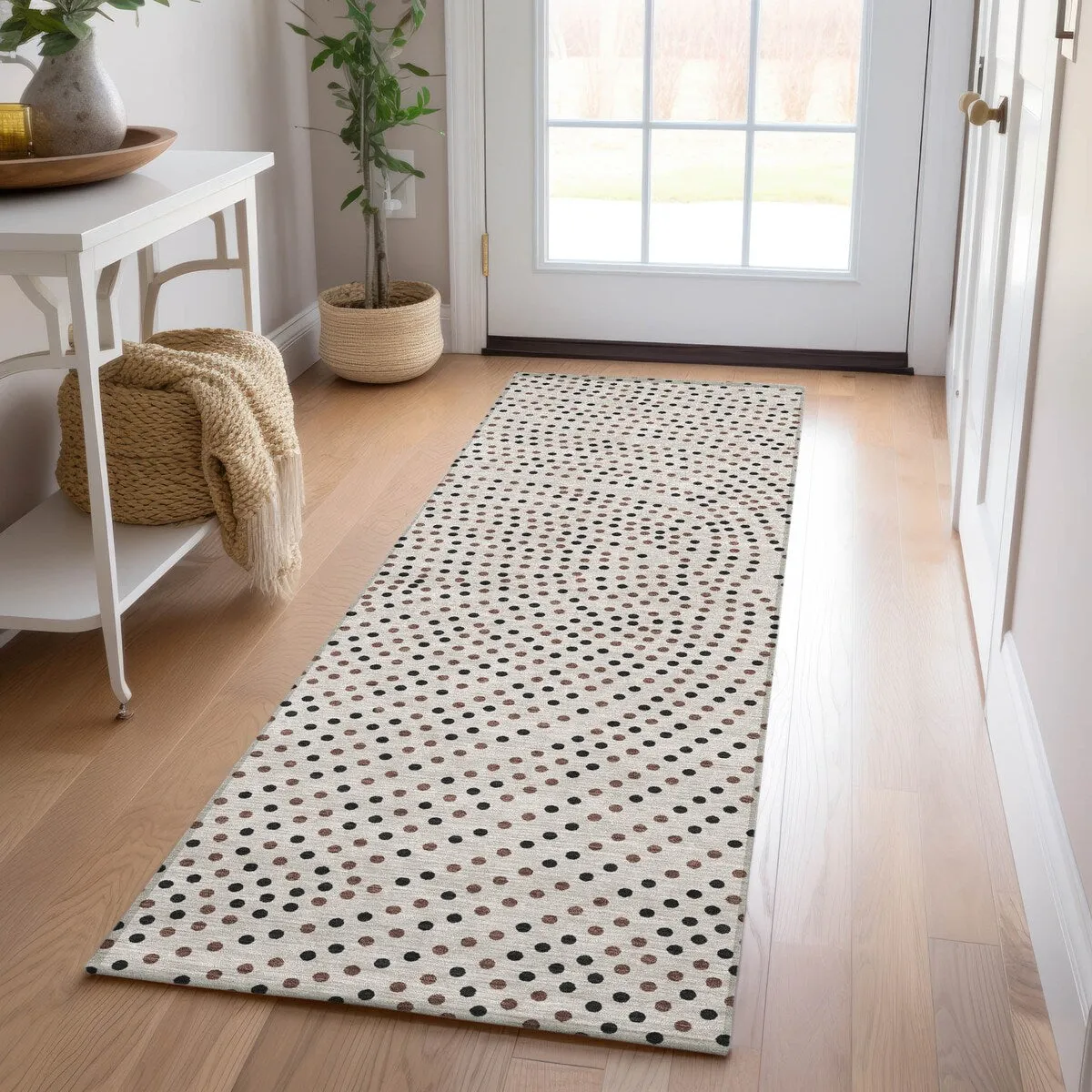 Machine Washable Indoor/ Outdoor Modern Dotty Chantille Rug
