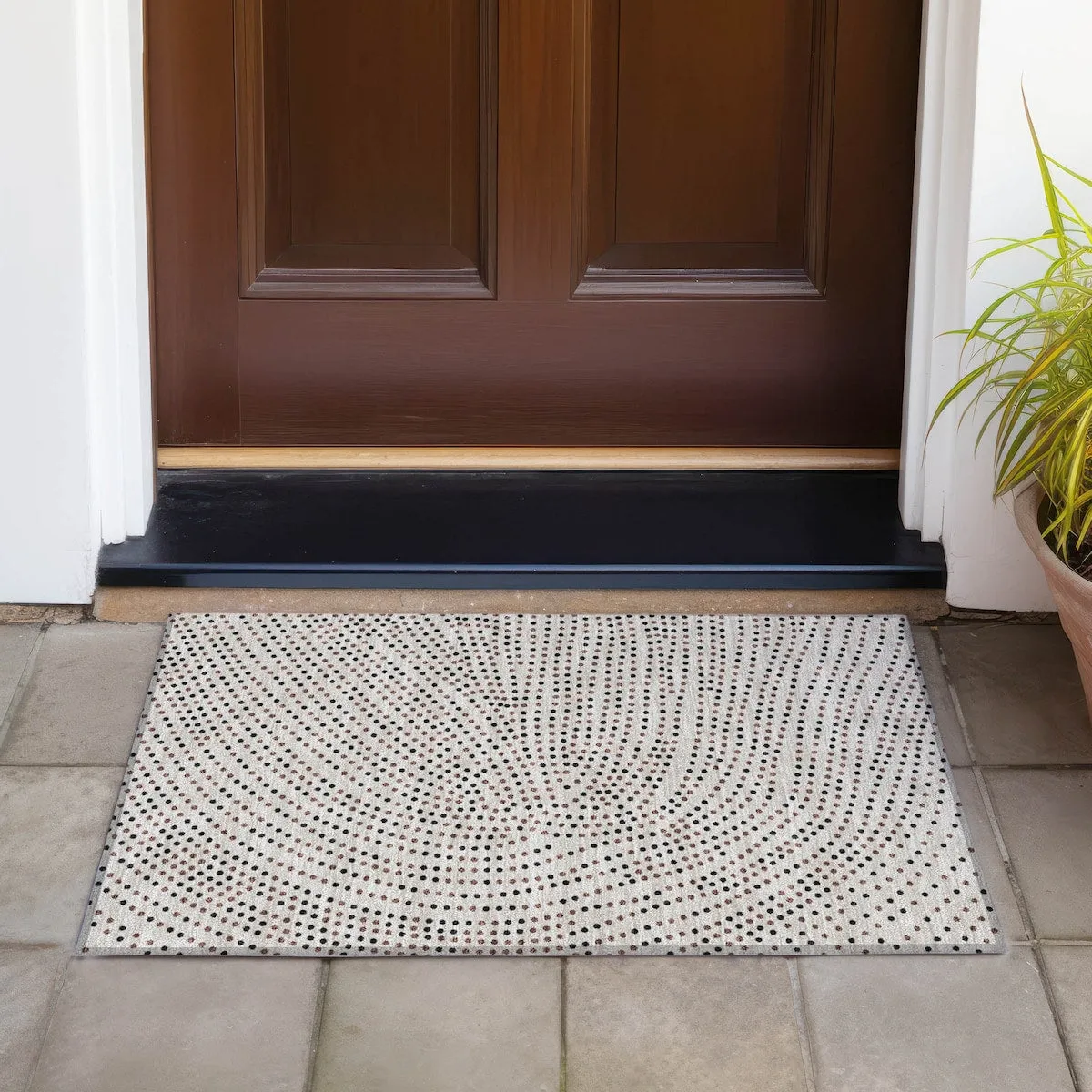 Machine Washable Indoor/ Outdoor Modern Dotty Chantille Rug