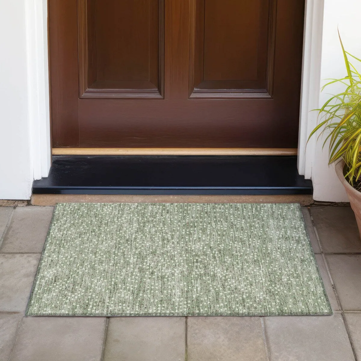 Machine Washable Indoor/ Outdoor Modern Dotty Chantille Rug