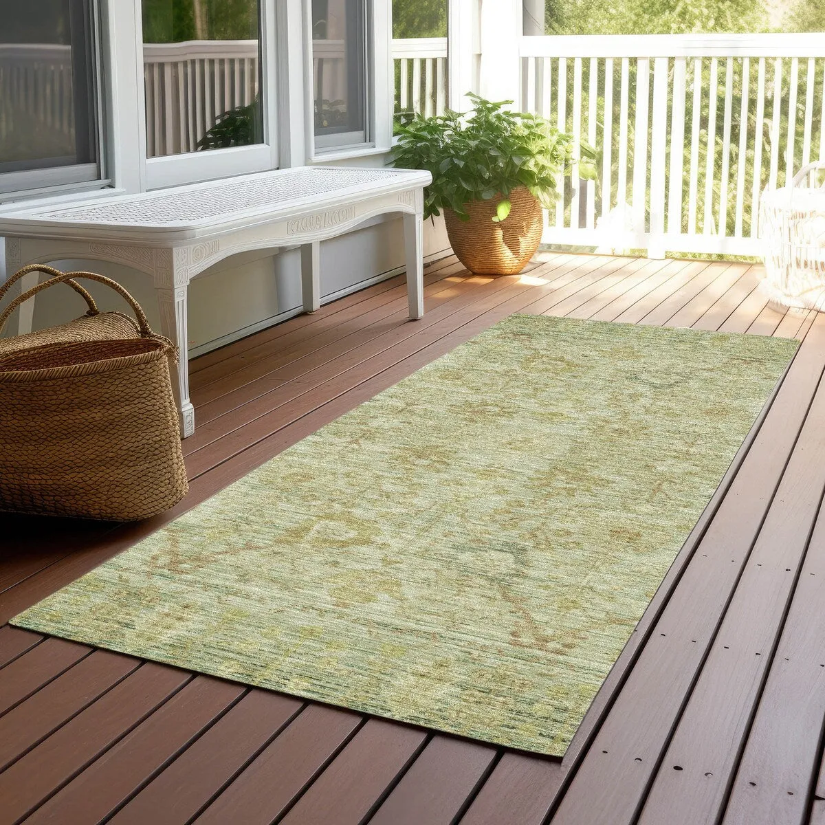Machine Washable Indoor/ Outdoor Vintage Traditional Chantille Rug