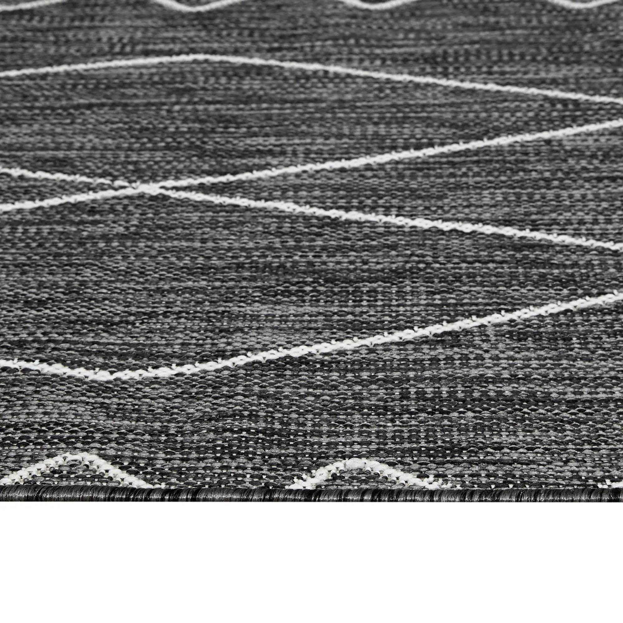 Madison Park Maya Grey/ White Moroccan Indoor/Outdoor Rug