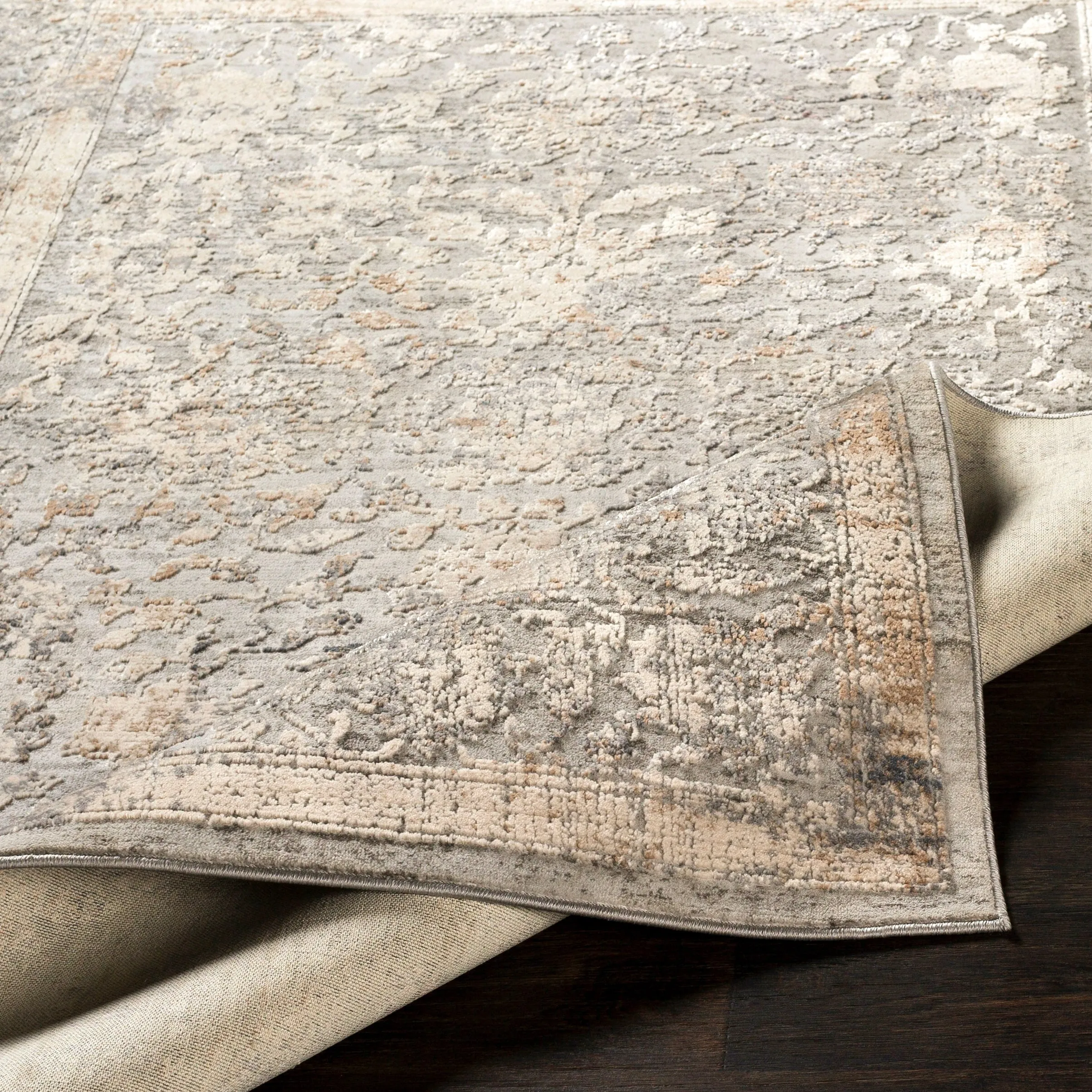 Margarethe Grey Traditional Area Rug - 5'3 x 7'3