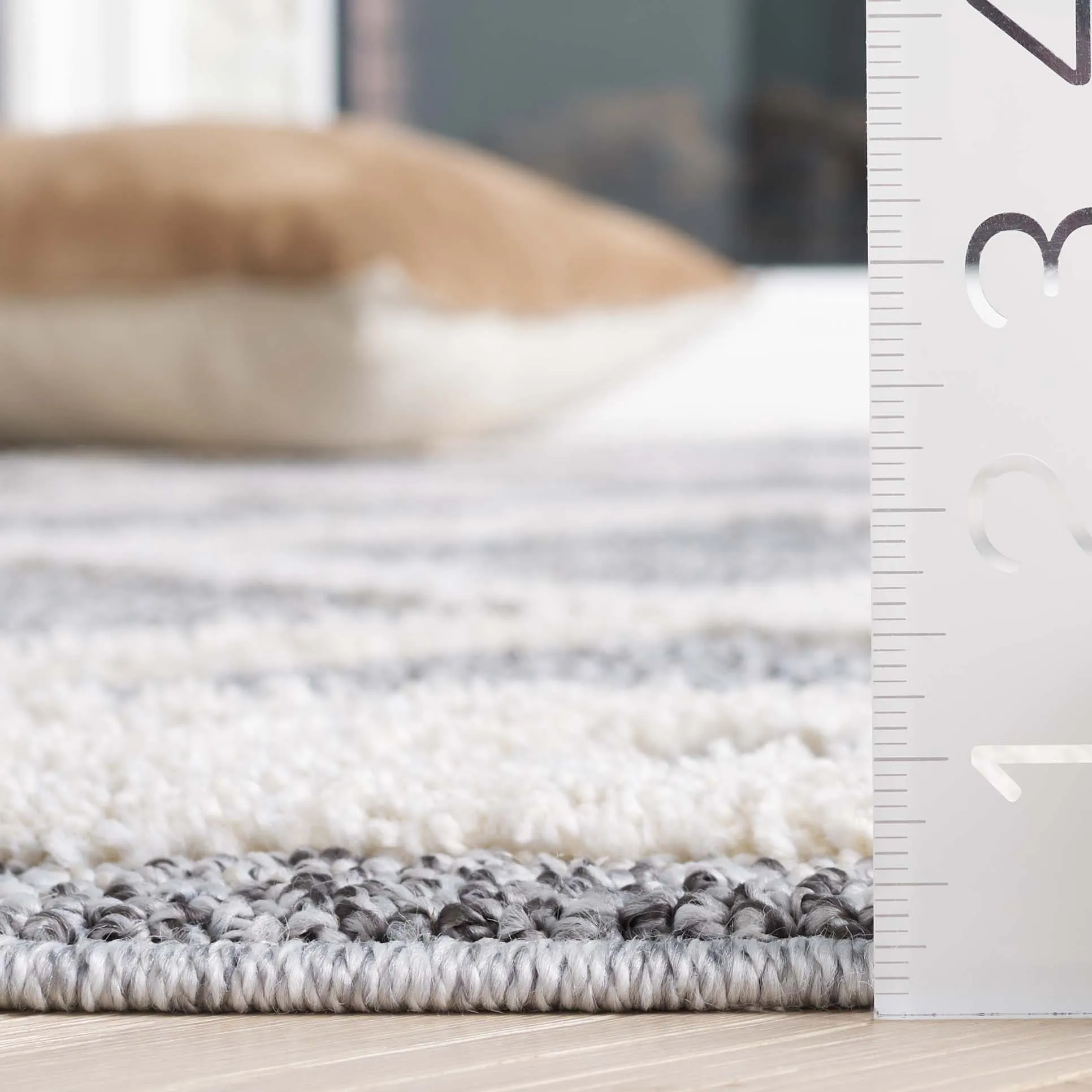 Martha Stewart Lucia Shag Eylem Contemporary Rug
