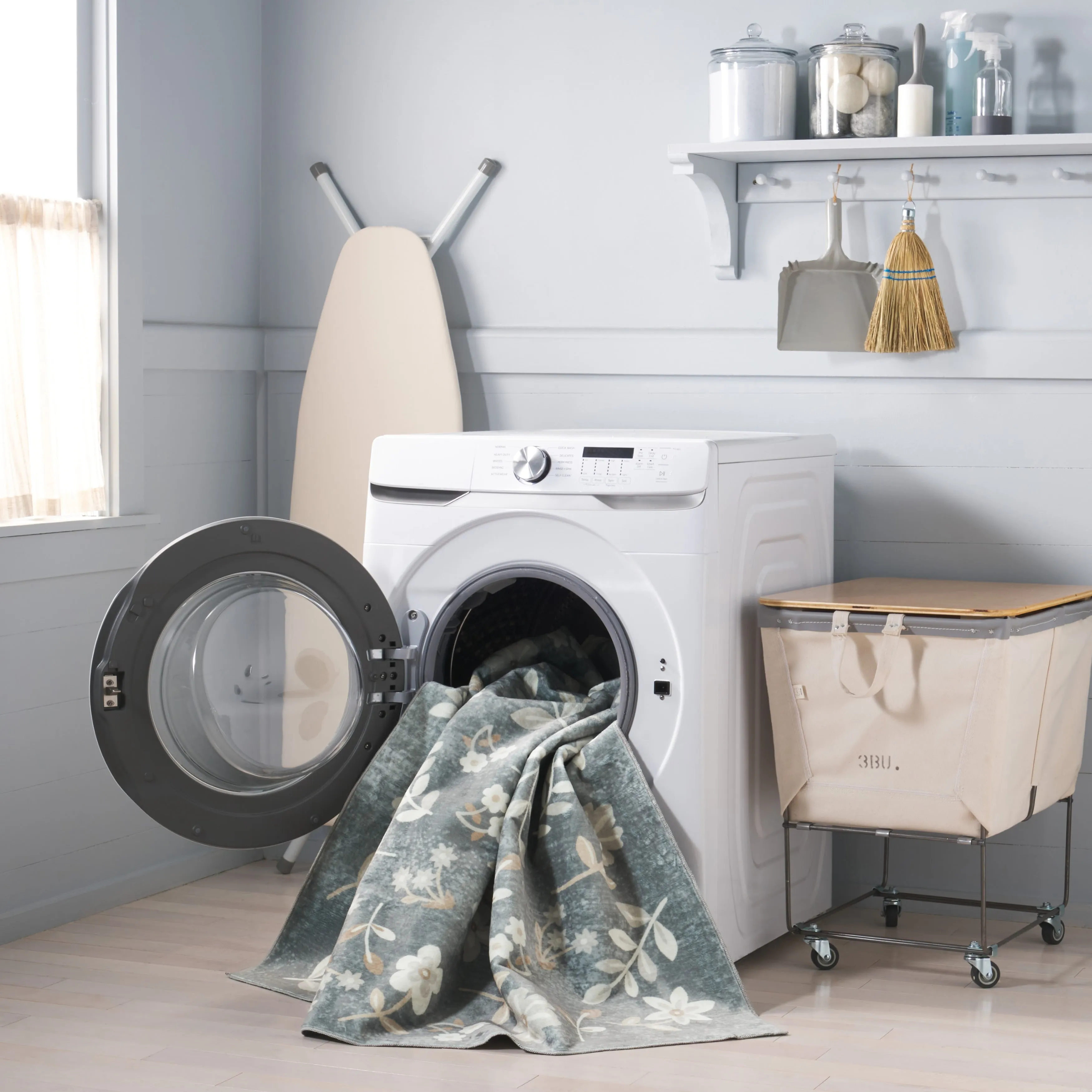 Martha Stewart Nysrete Machine Washable & Slip Resistant Rug