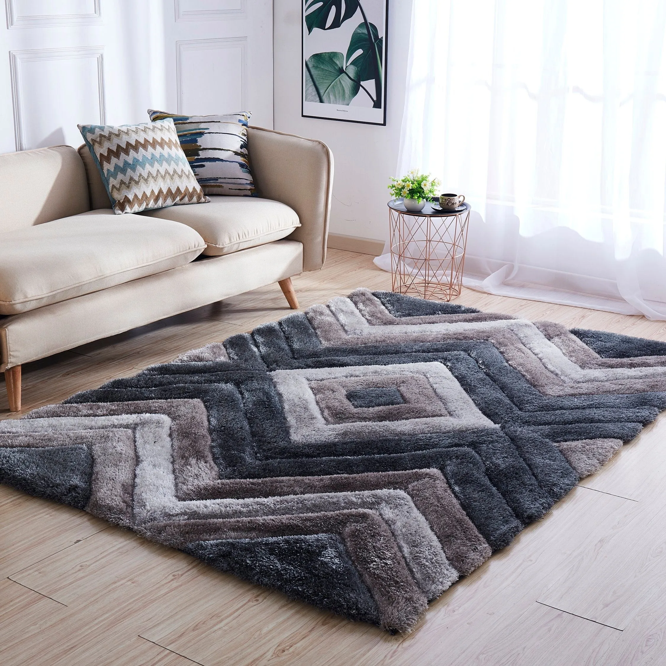 Mateos Shag Collection Geometric Area Rug