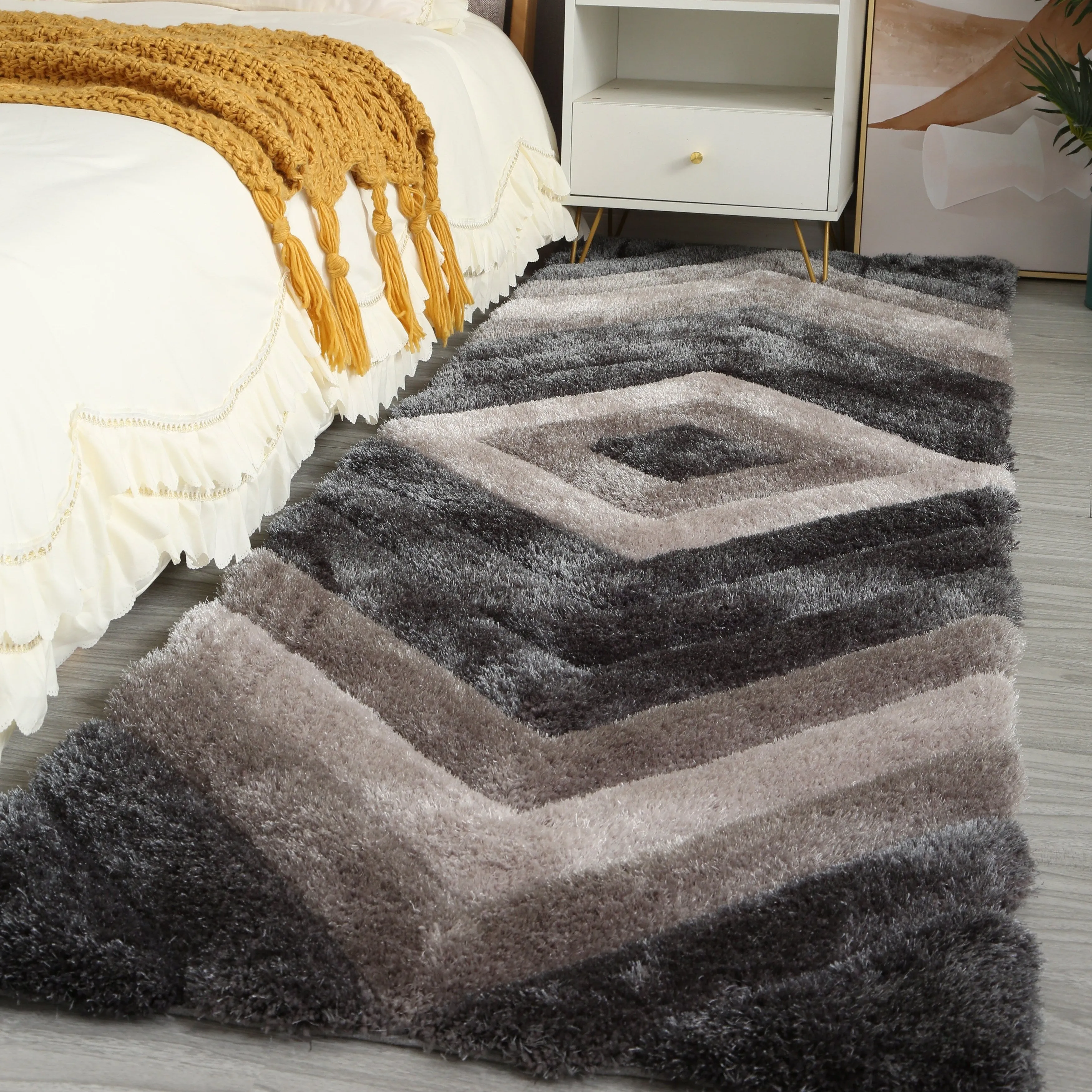 Mateos Shag Collection Geometric Area Rug