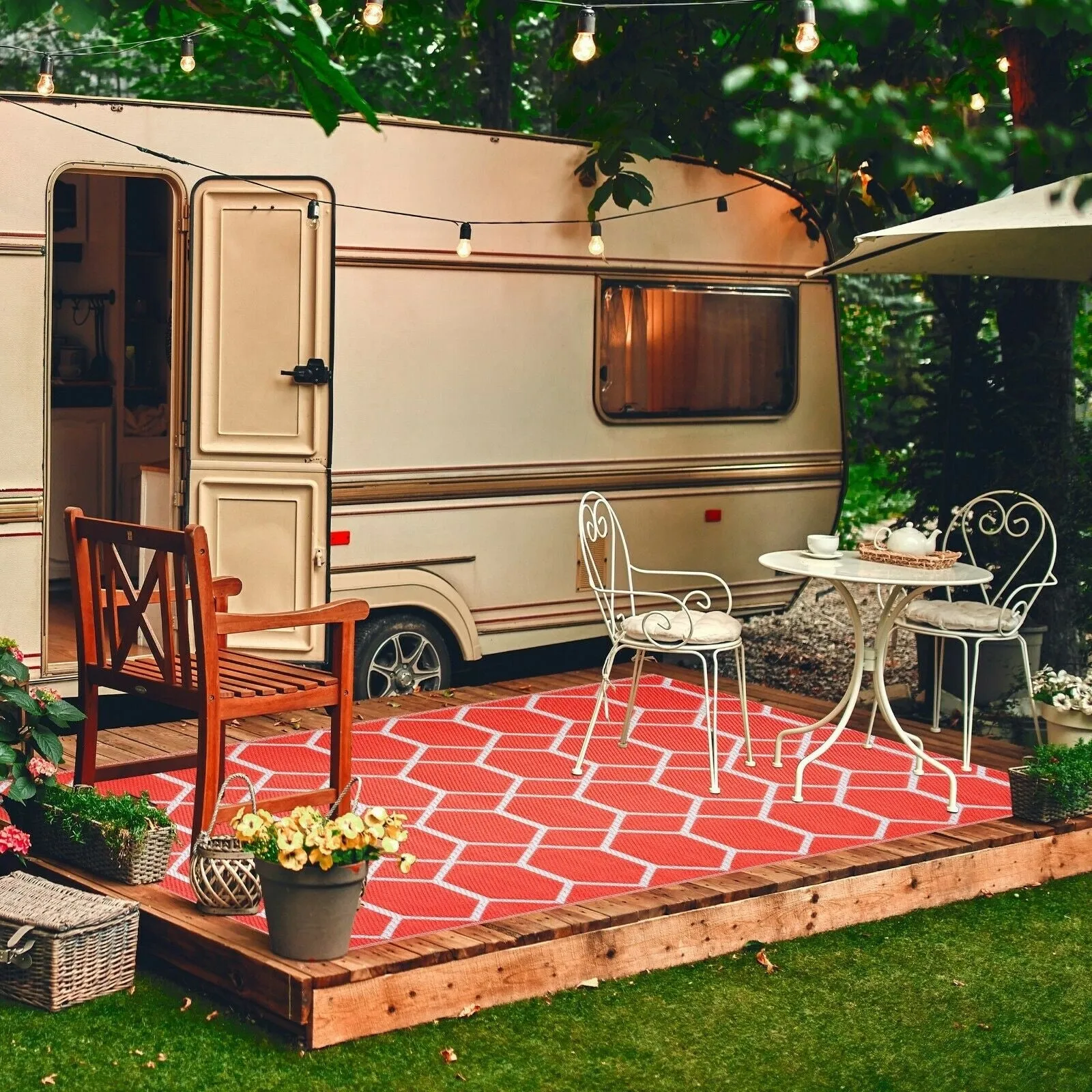 Miami Design 100% Eco-friendly Lightweight Plastic Outdoor Mat/Rug