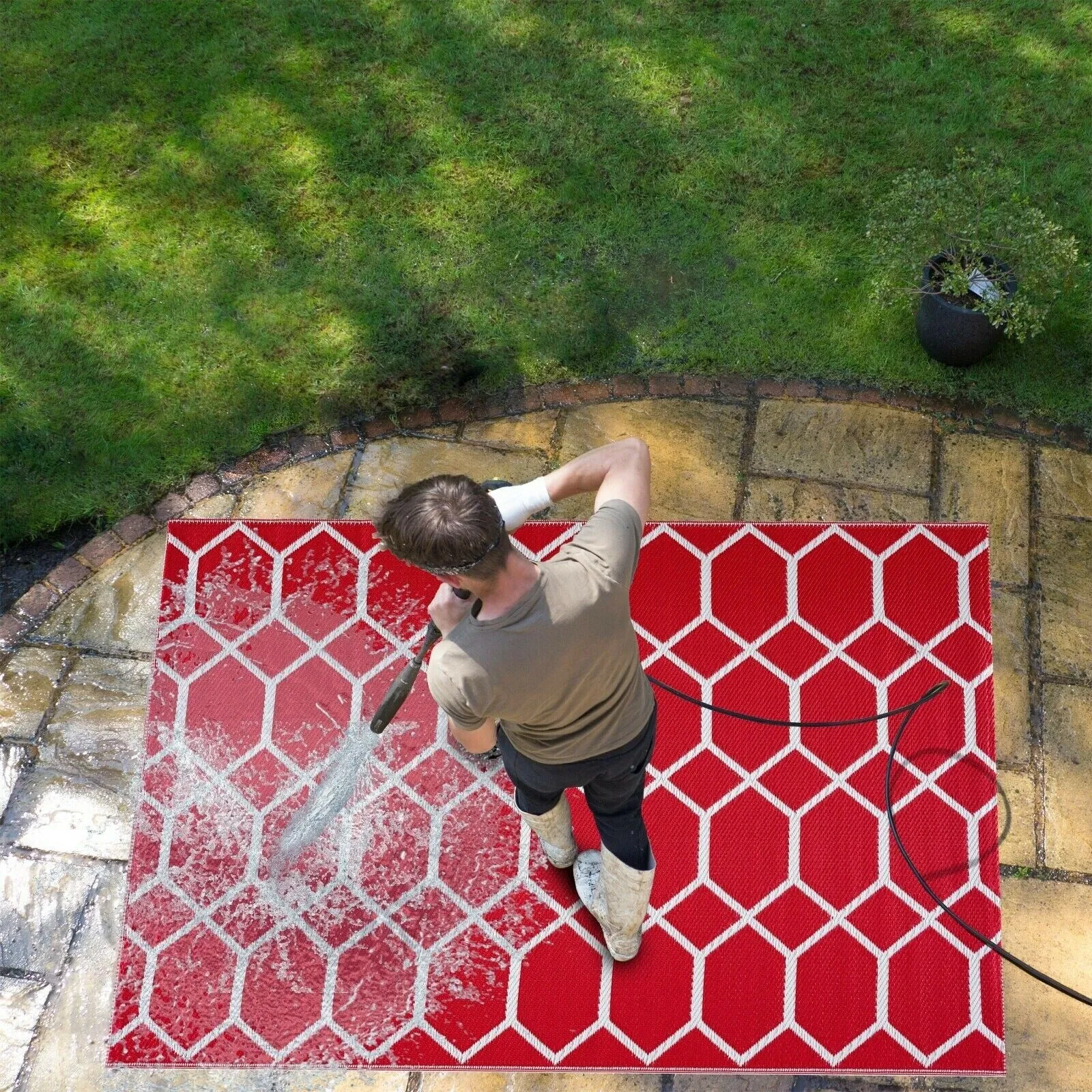 Miami Design 100% Eco-friendly Lightweight Plastic Outdoor Mat/Rug