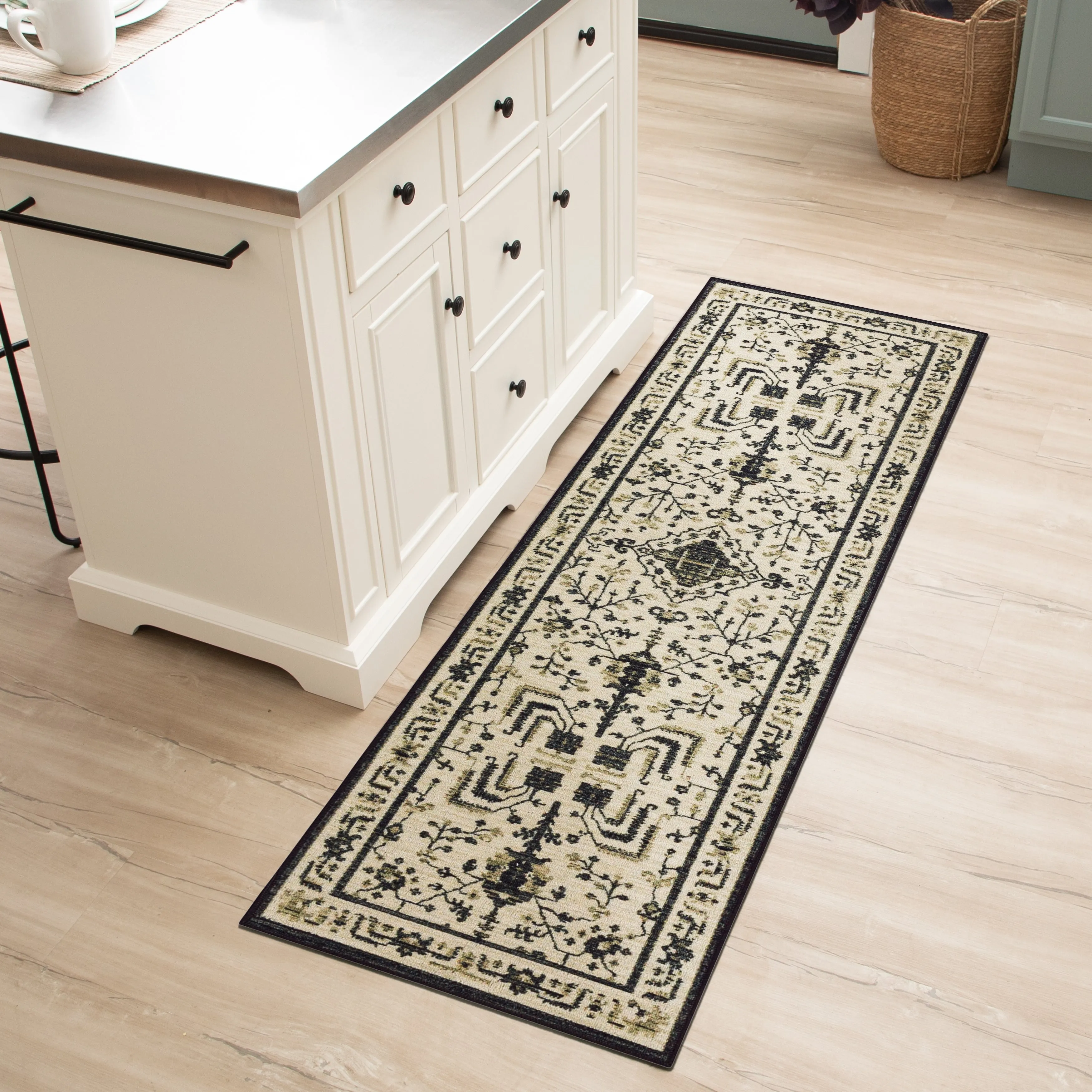 Mohawk Home Daran Black Floral Medallion Area Rug