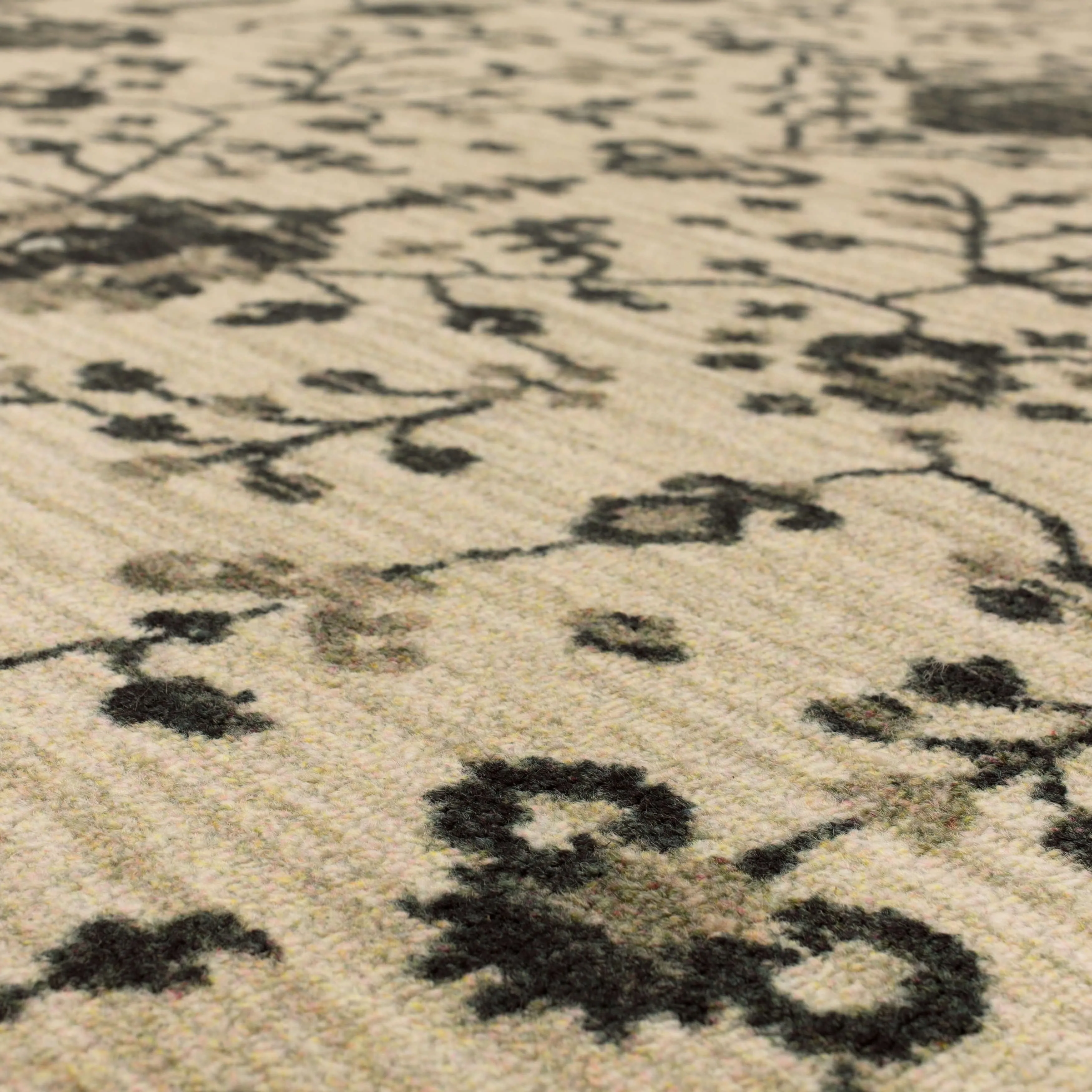 Mohawk Home Daran Black Floral Medallion Area Rug