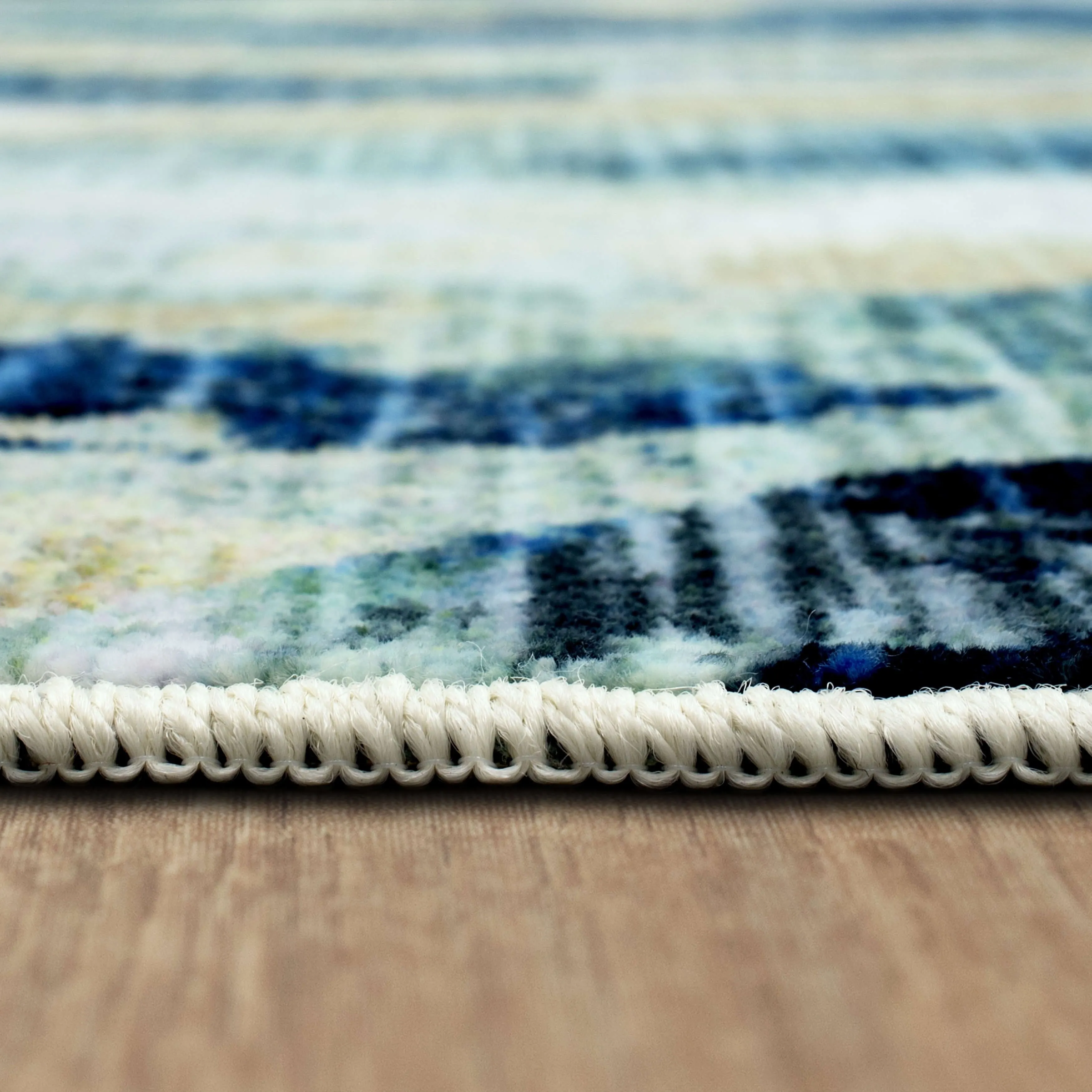 Mohawk home Lyamm Blue Area Rug