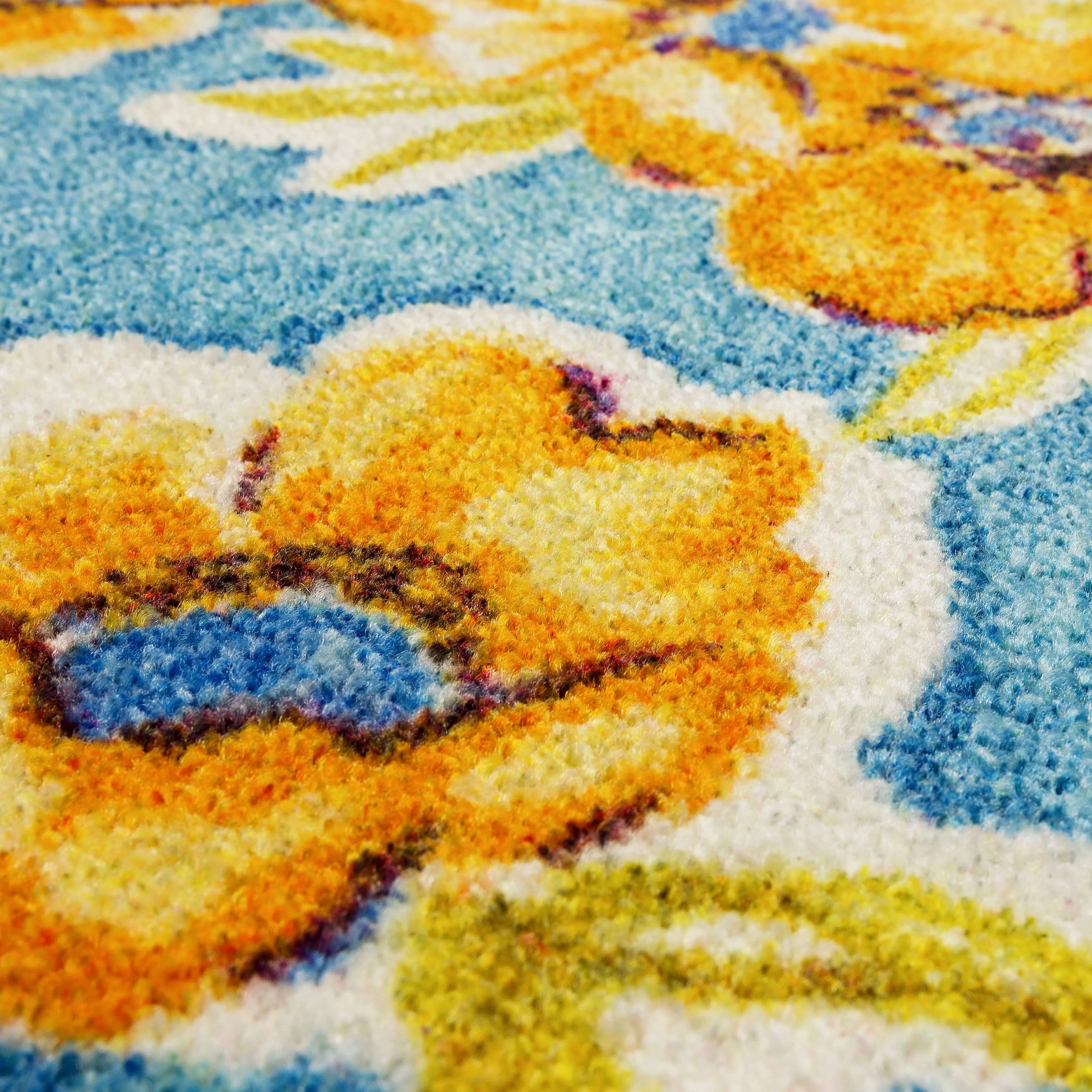 Mohawk Home Orange Blossom Holiday Accent Kitchen Mat