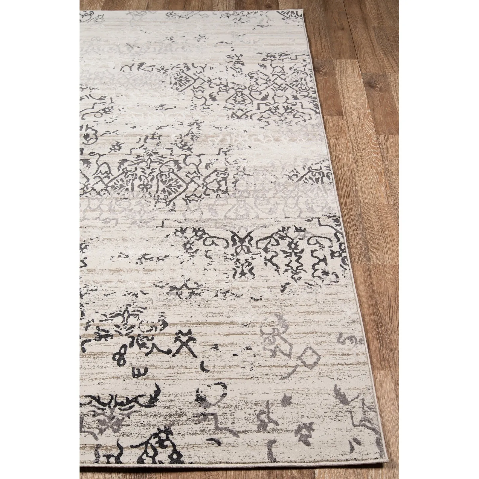 Momeni Juliet Distressed Design Area Rug