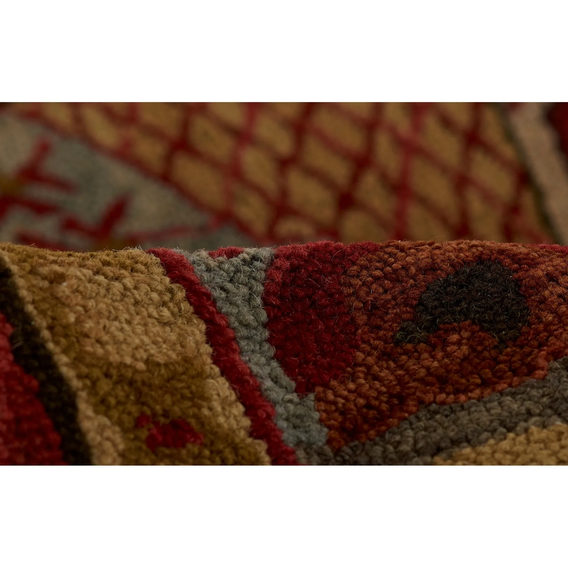 Momeni Tangier Hand Tufted Wool Medallion Area Rug