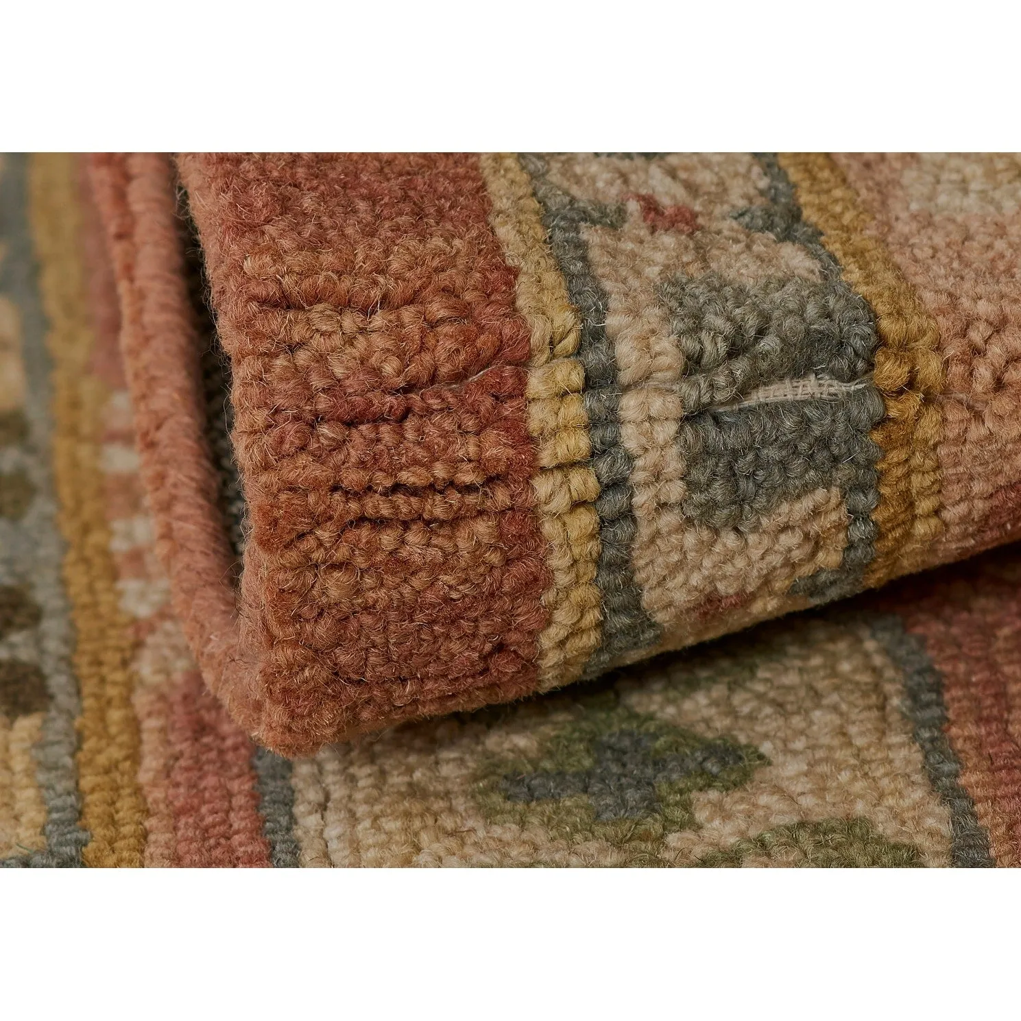 Momeni Tangier Hand Tufted Wool Medallion Area Rug