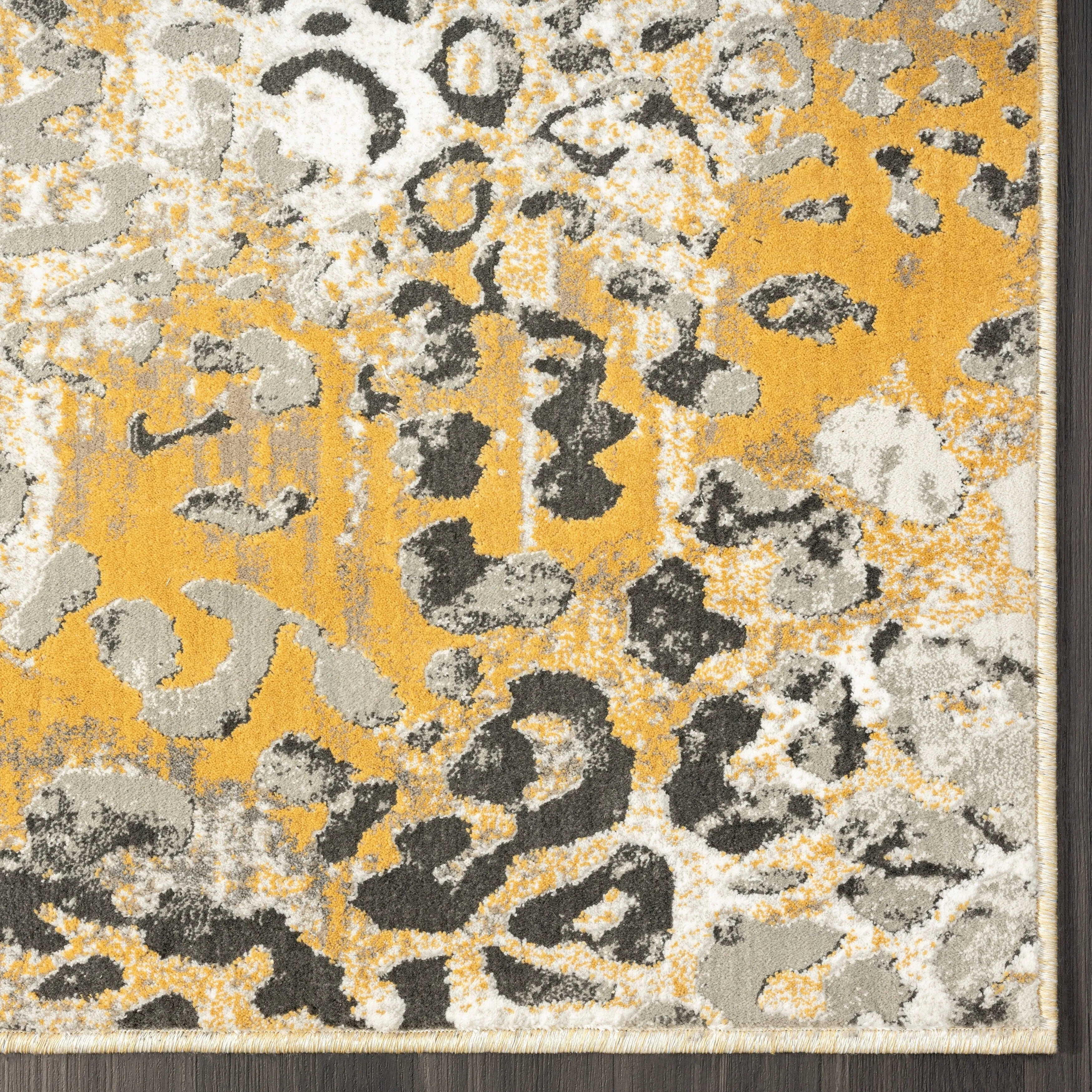 N Natori Serengeti Leopard Area Rug