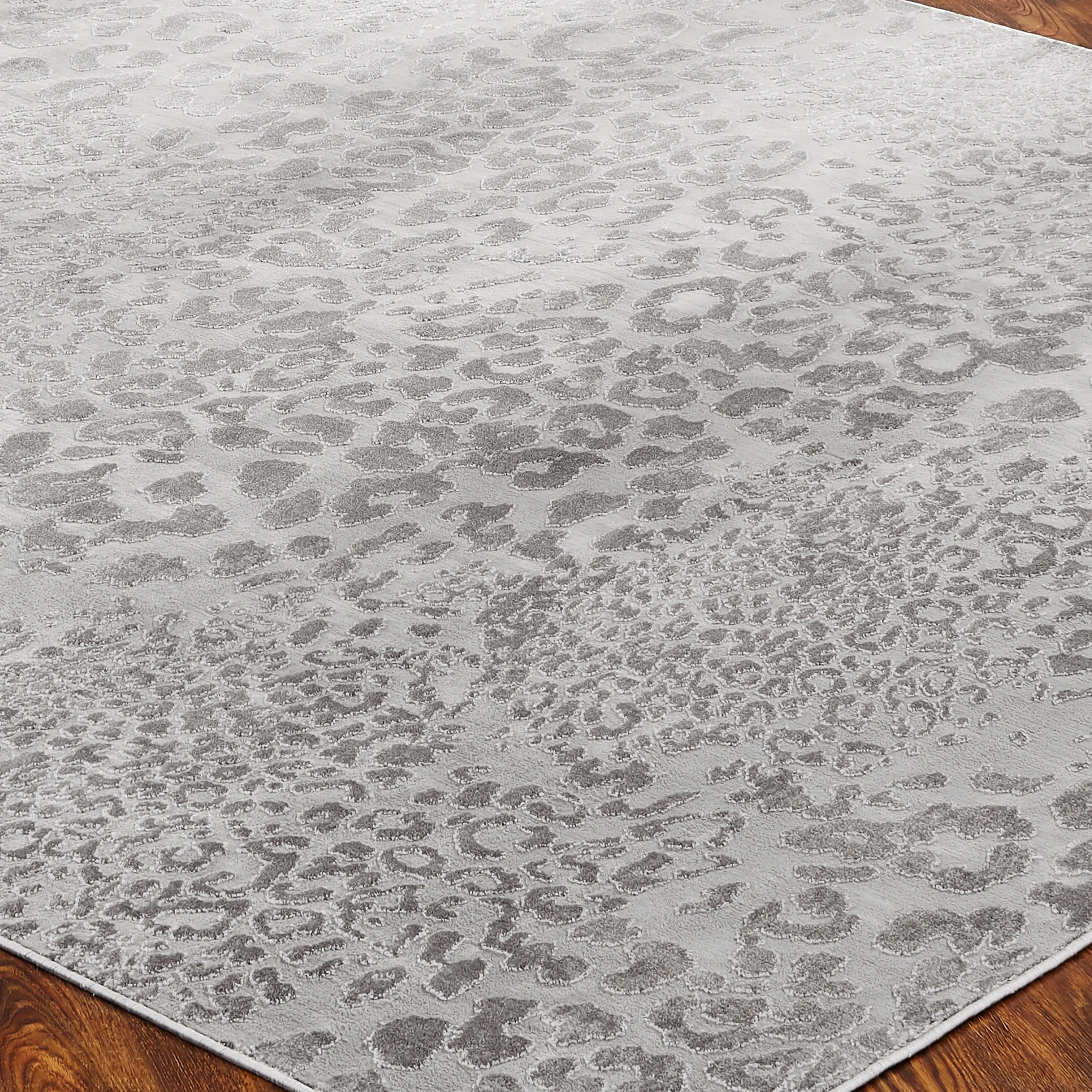 N Natori Serengeti Leopard Area Rug