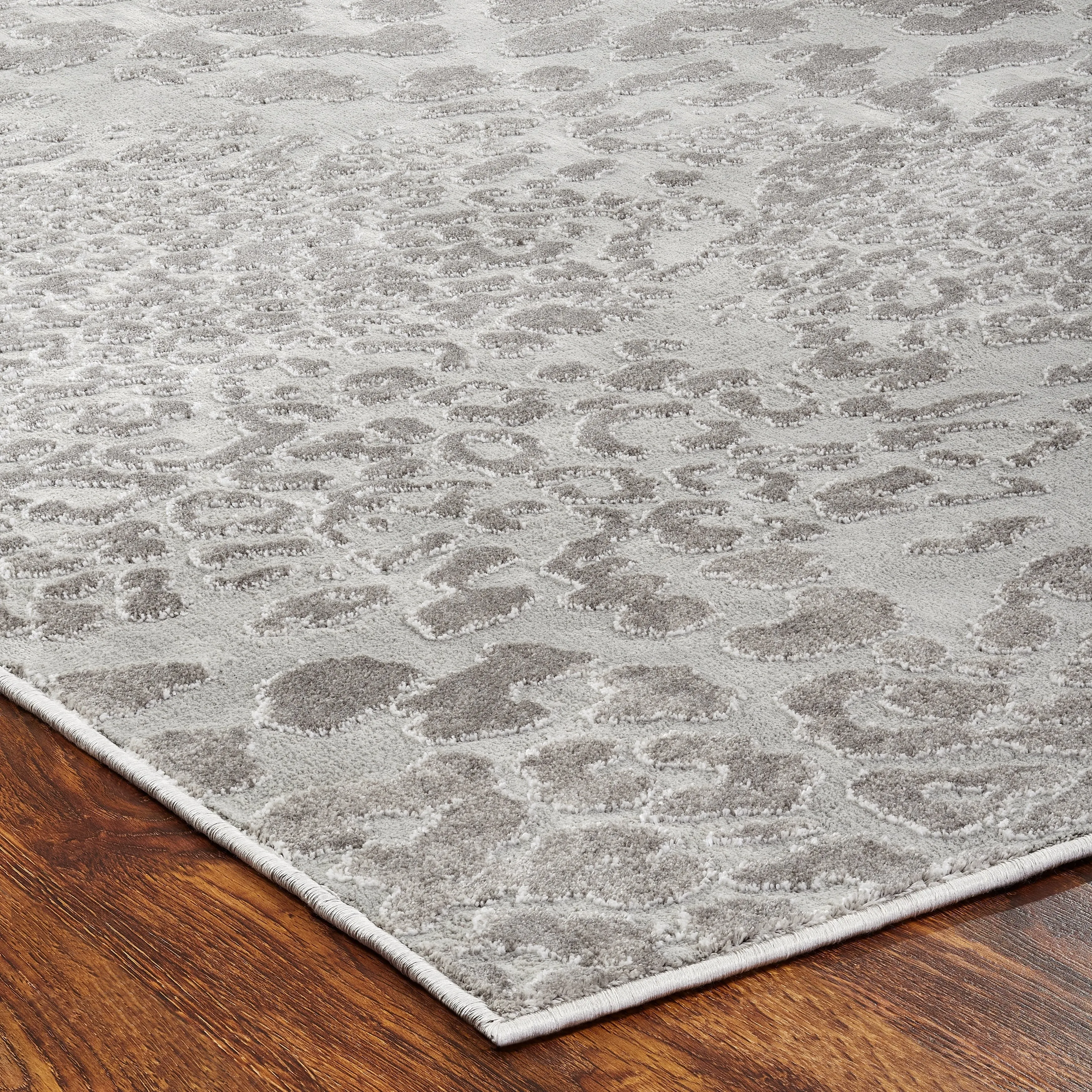N Natori Serengeti Leopard Area Rug