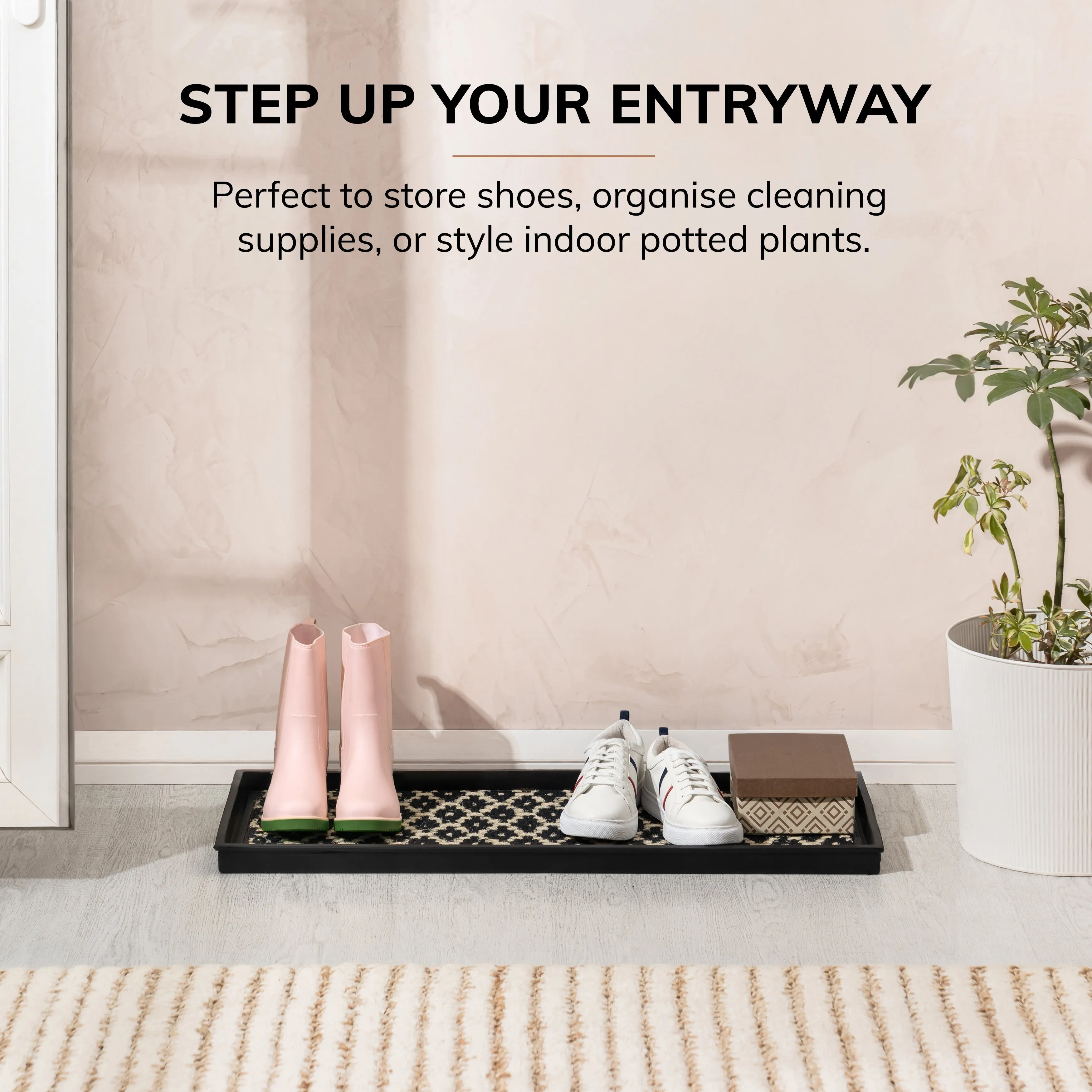Natural and Recycled Rubber Boot Tray with Black and Ivory Coir Insert