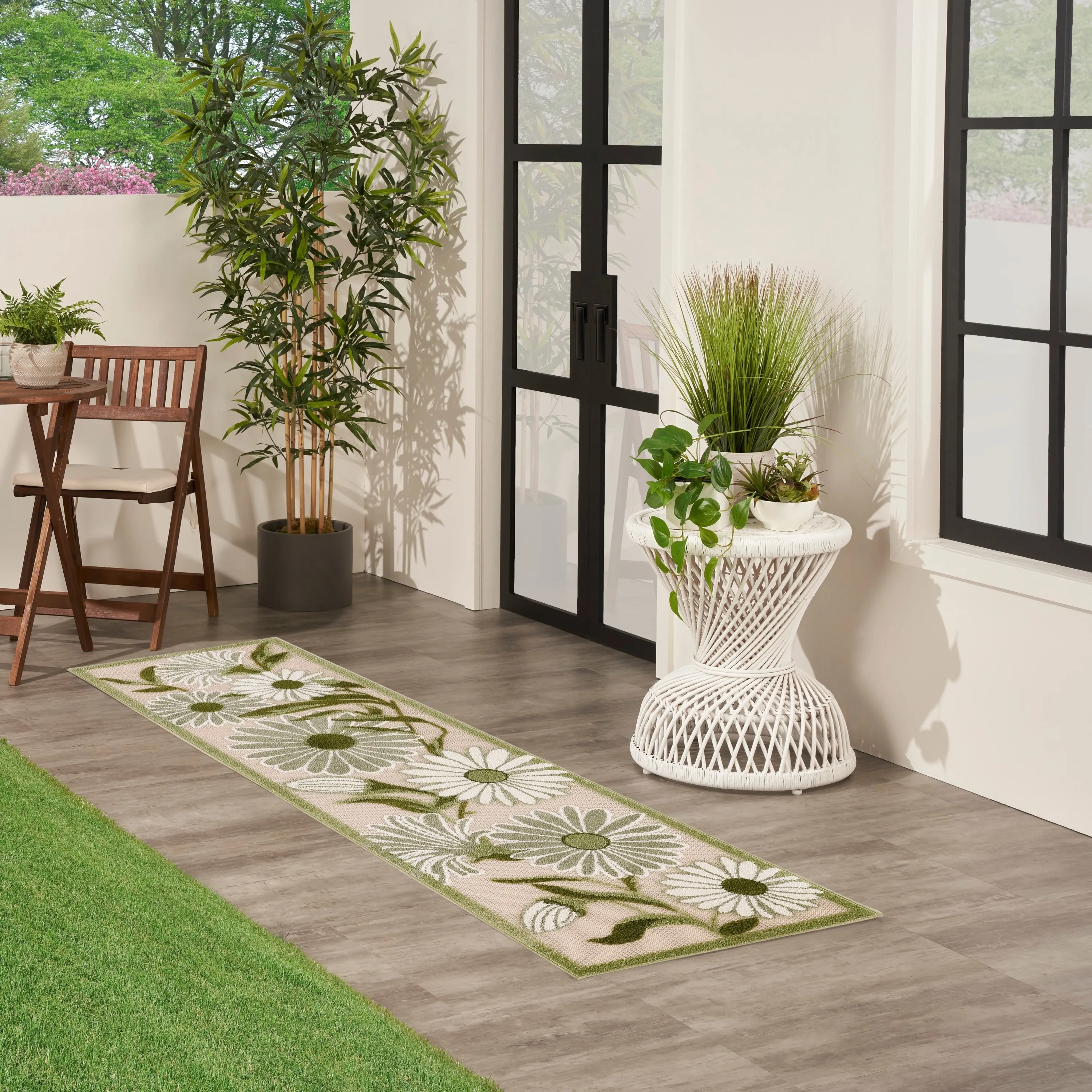 Nourison Aloha Indoor/Outdoor Floral Area Rug