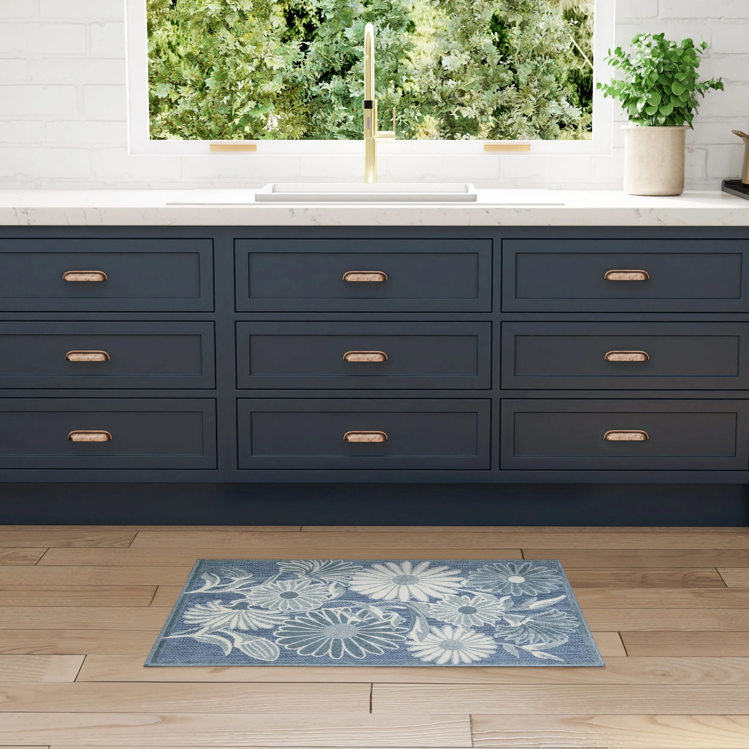 Nourison Aloha Indoor/Outdoor Floral Area Rug