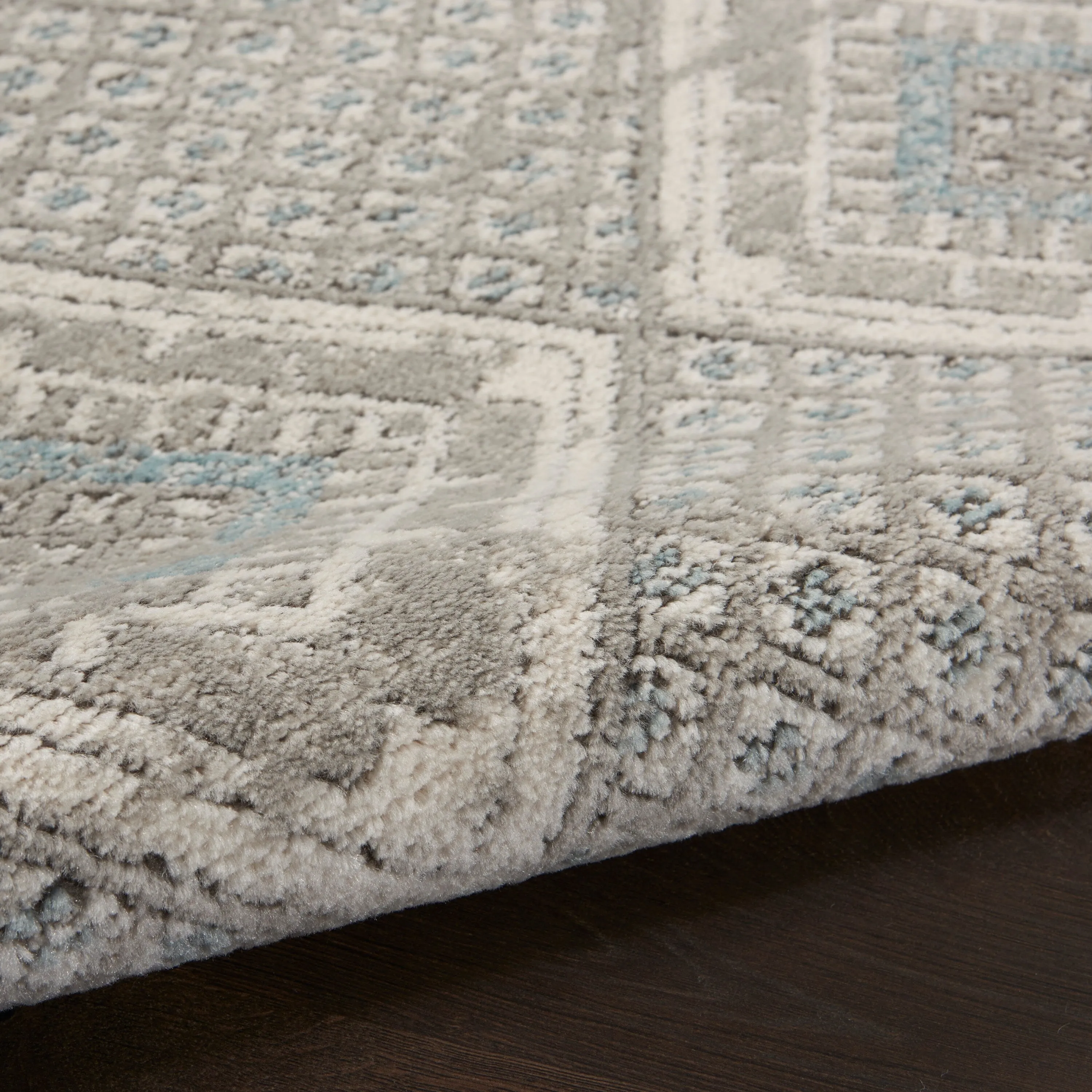 Nourison Concerto Traditional Persian Diamond Area Rug