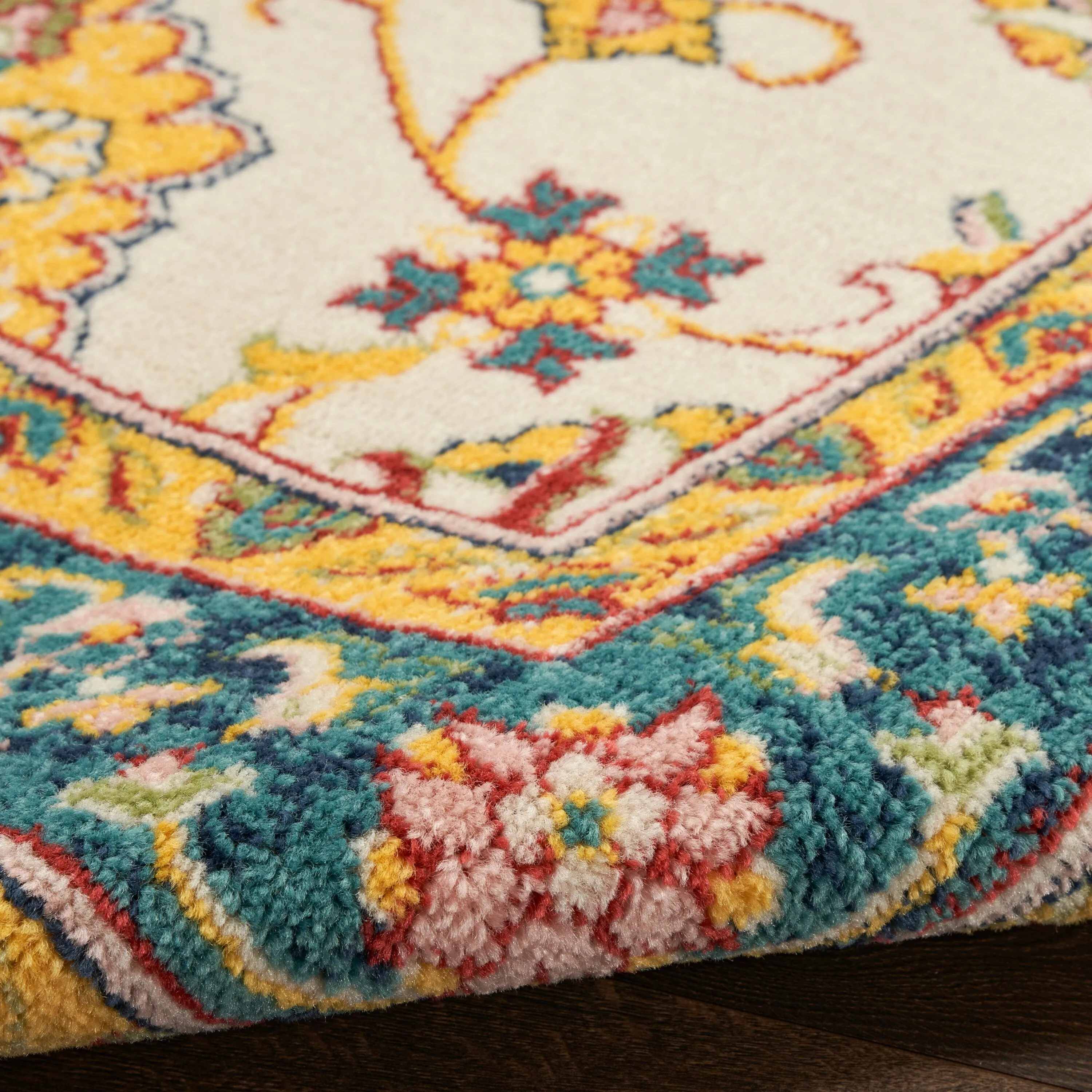 Nourison Essentials Indoor/Outdoor Persian Area Rug