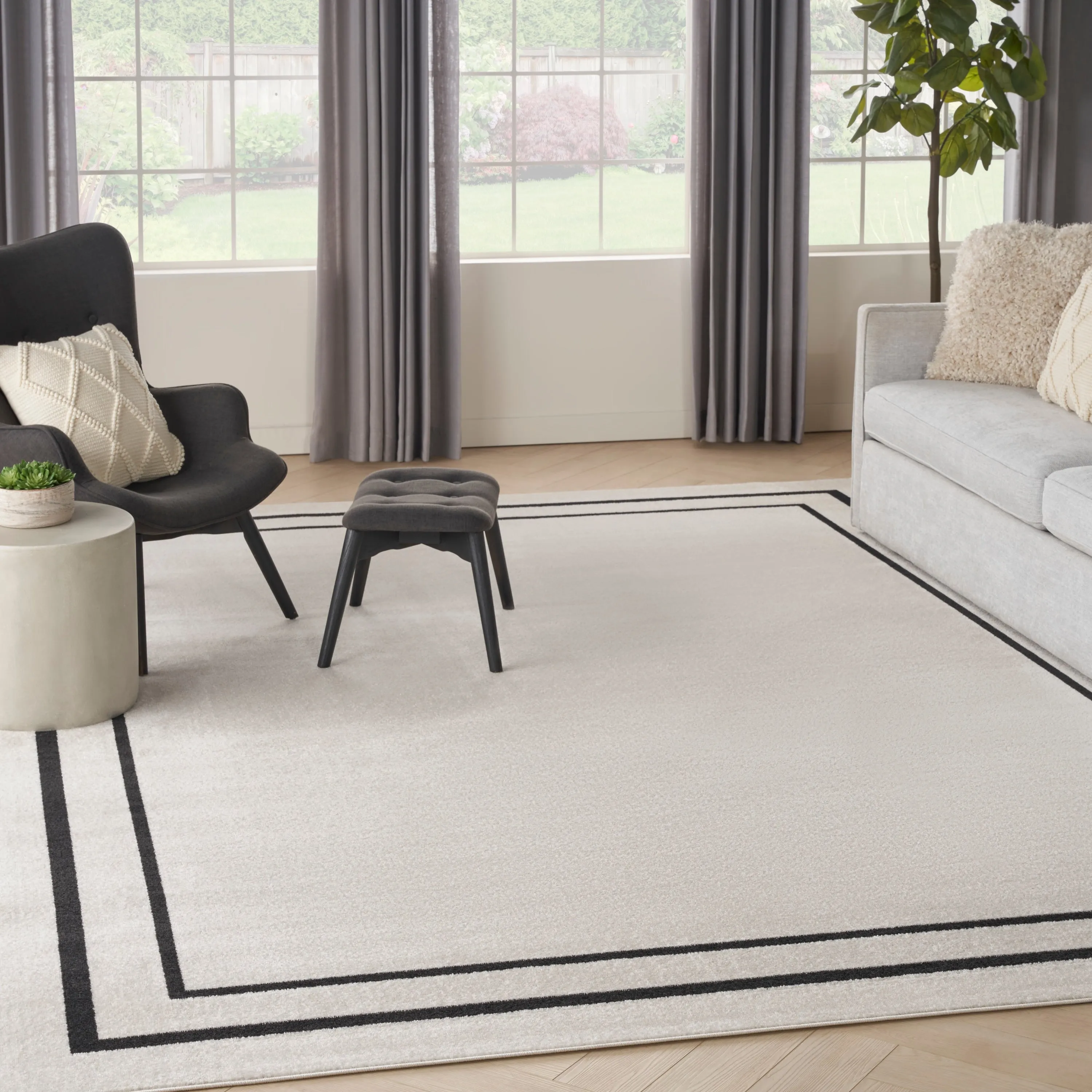 Nourison Essentials Indoor/Outdoor Solid Area Rug