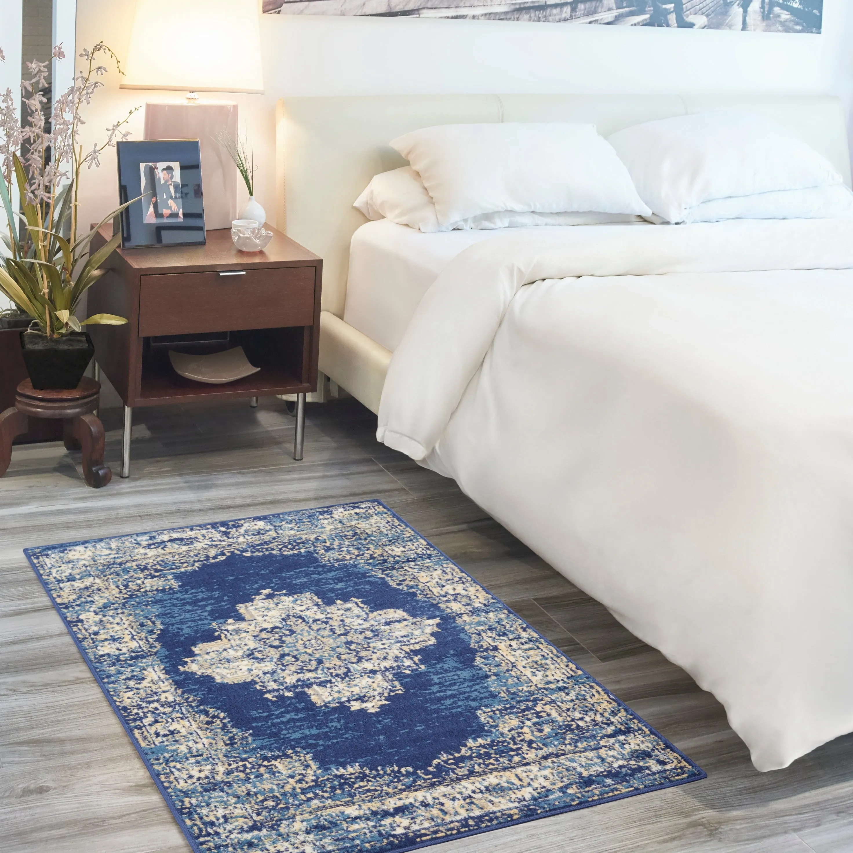 Nourison Grafix Distressed Vintage Medallion Area Rug