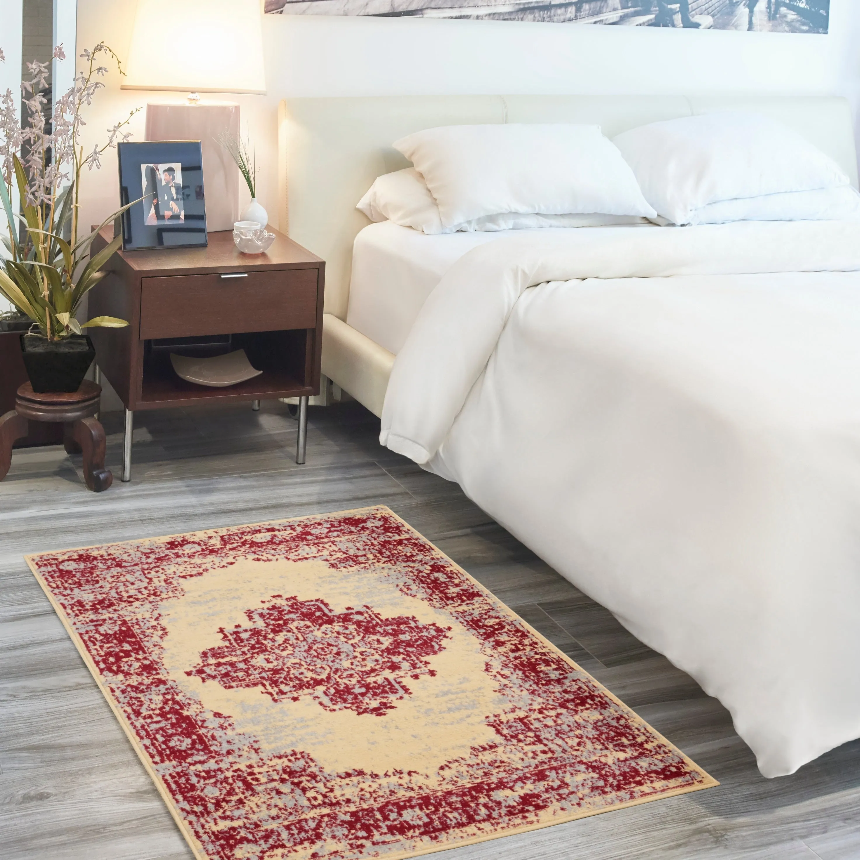 Nourison Grafix Distressed Vintage Medallion Area Rug