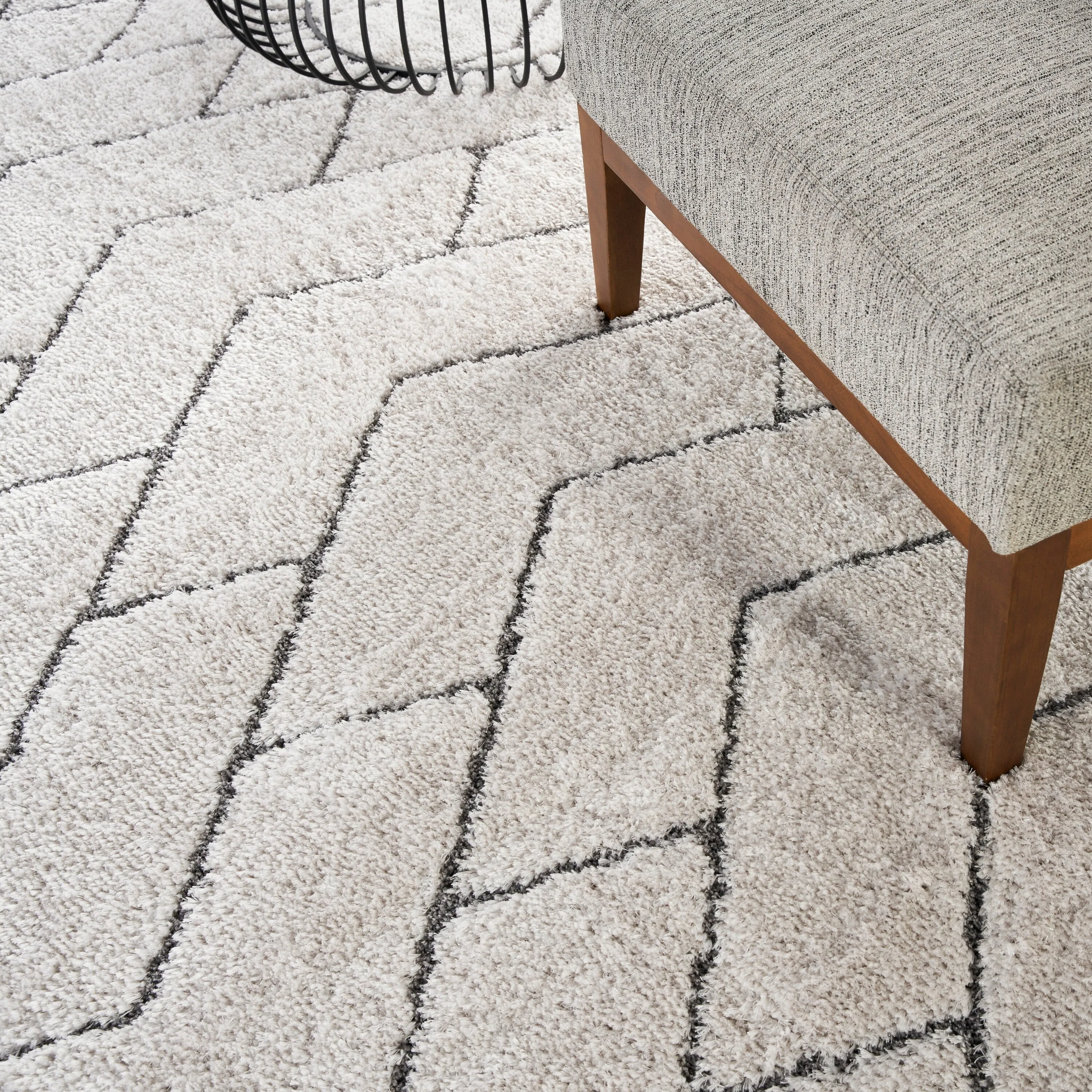 Nourison Luxurious Shag Ultra Plush Modern Chevron Area Rug