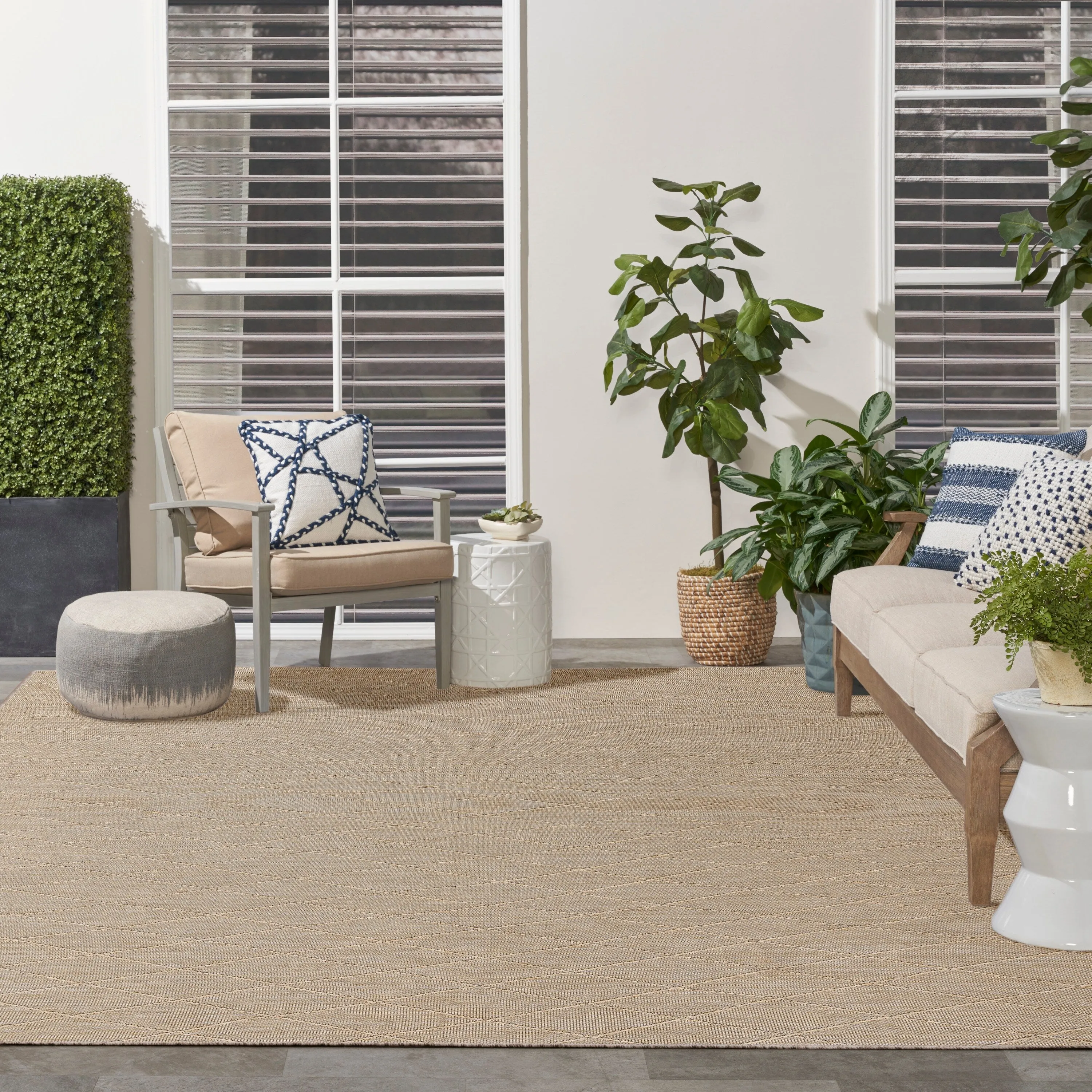 Nourison Practical Solutions Indoor/Outdoor Geometric Area Rug